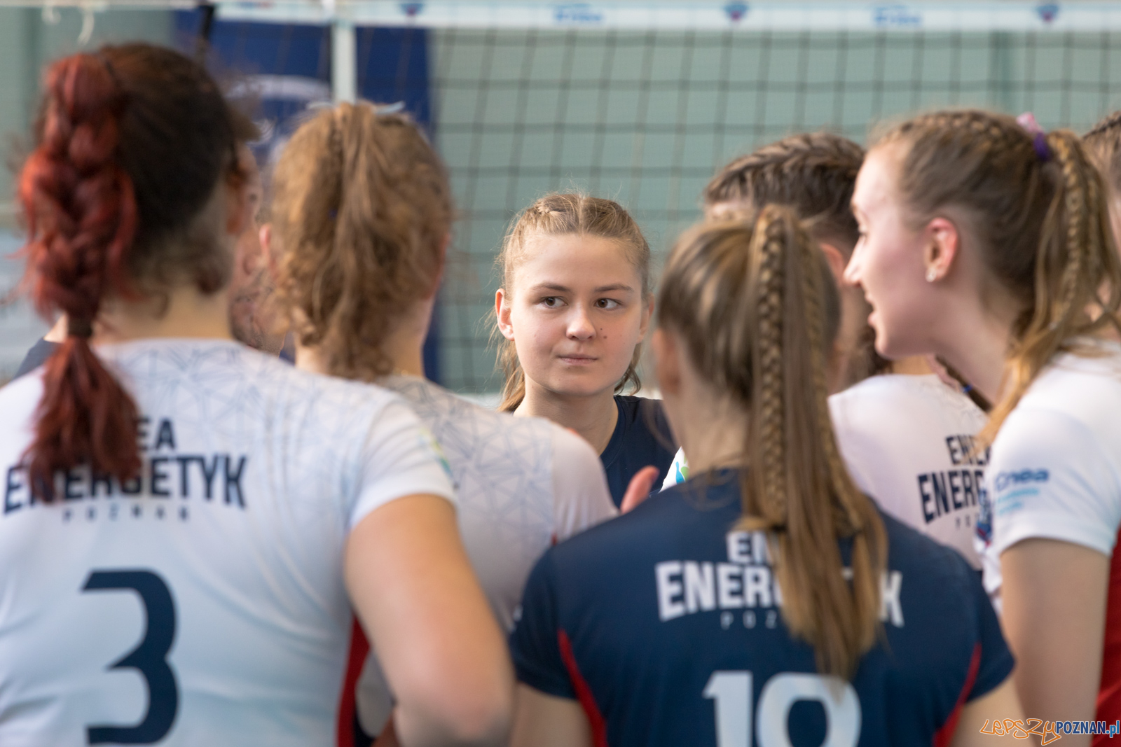 Półfinał Mistrzostw Polski w Piłce Siatkowej Kadetek Foto: lepszyPOZNAN.pl/Piotr Rychter Półfinał Mistrzostw Polski w Piłce Siatkowej Kadetek Foto: lepszyPOZNAN.pl/Piotr Rychter