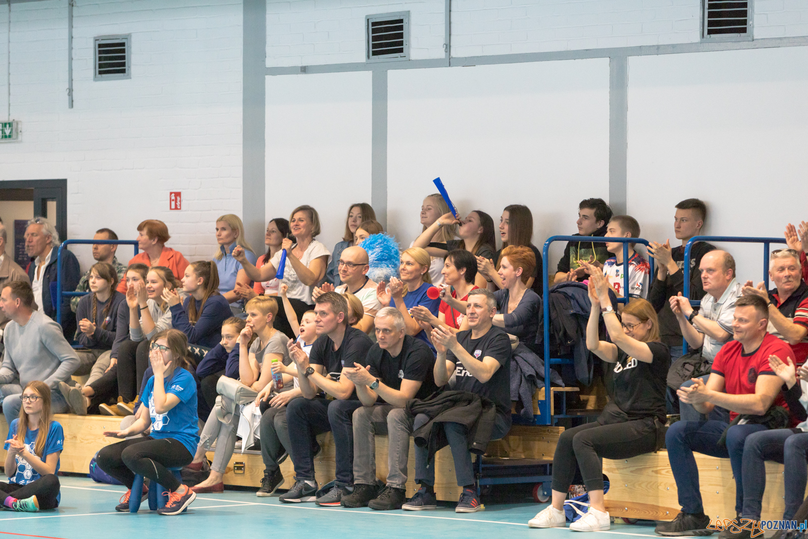 Półfinał Mistrzostw Polski w Piłce Siatkowej Kadetek Foto: lepszyPOZNAN.pl/Piotr Rychter Półfinał Mistrzostw Polski w Piłce Siatkowej Kadetek Foto: lepszyPOZNAN.pl/Piotr Rychter