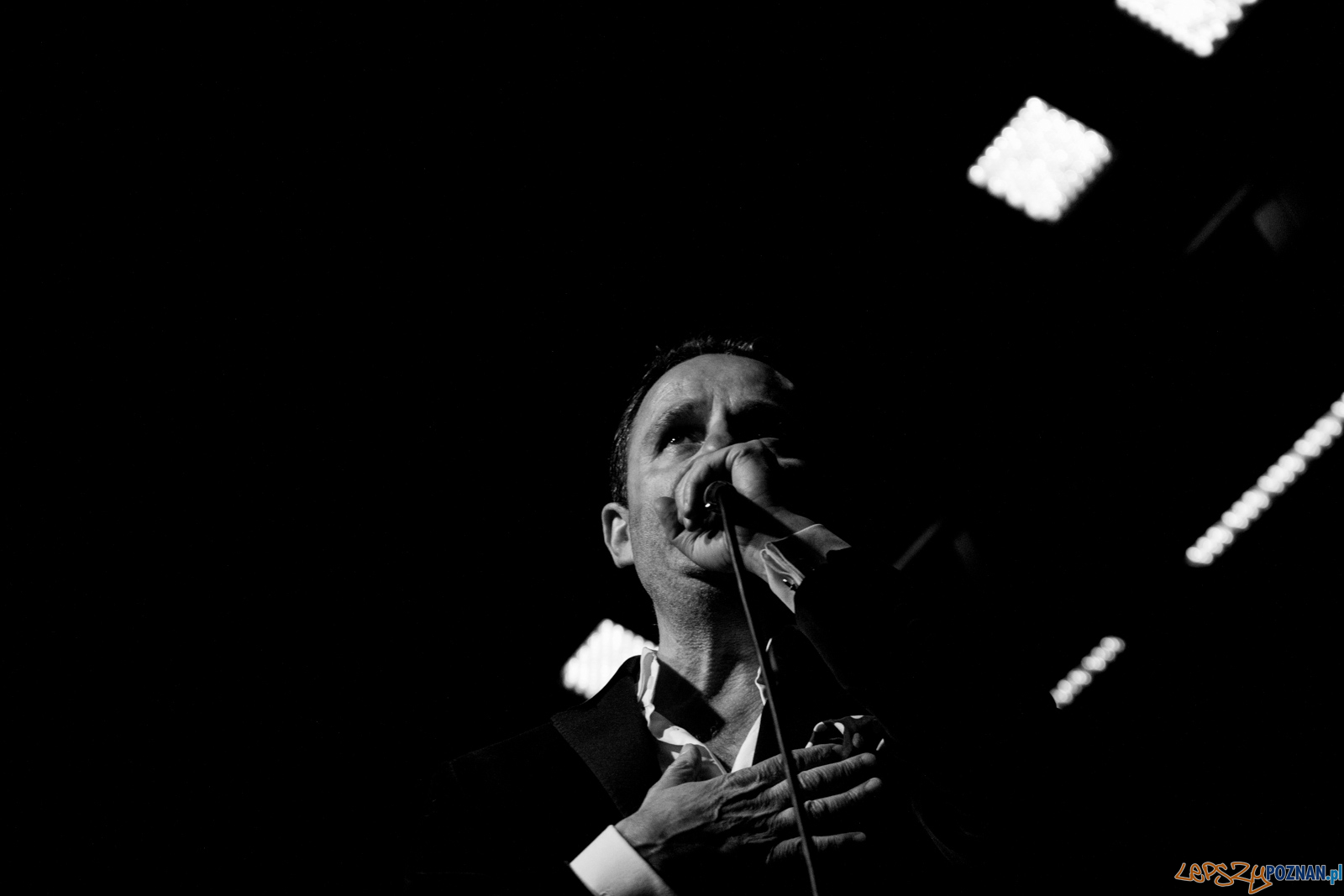 Chris Schittulli śpiewa Aznavoura Foto: lepszyPOZNAN.pl / Ewelina Jaśkowiak Chris Schittulli śpiewa Aznavoura Foto: lepszyPOZNAN.pl / Ewelina Jaśkowiak