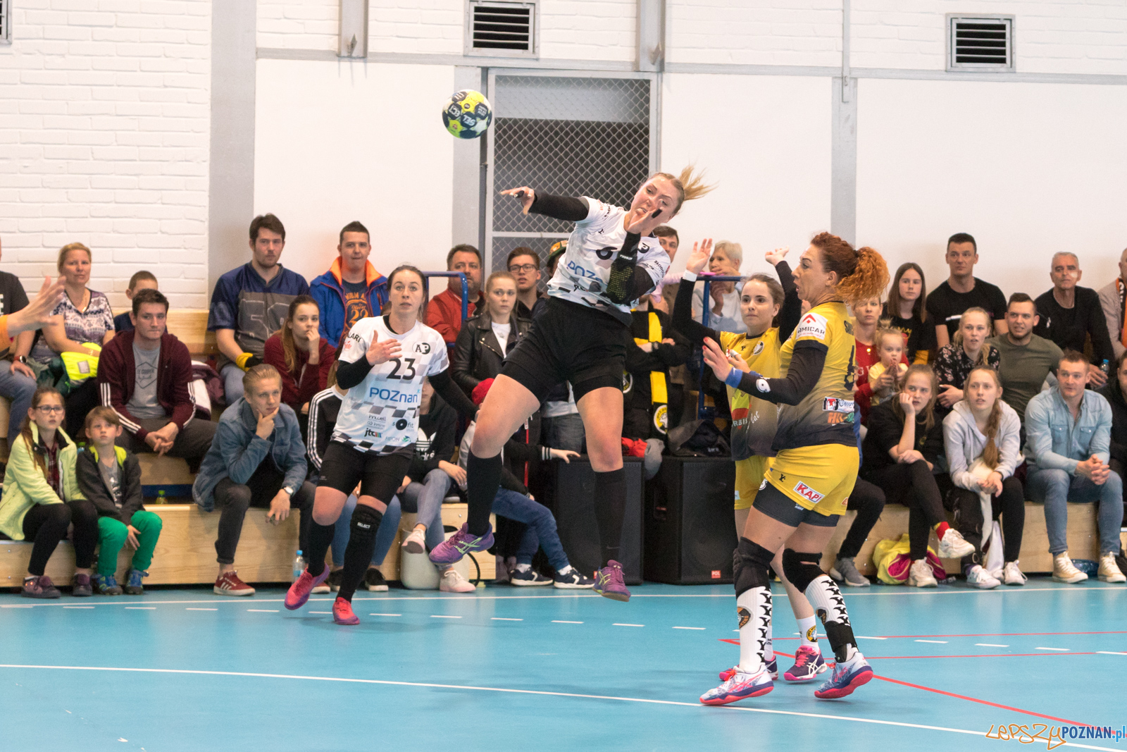 K. S. AP Poznań - MKS PR URBIS Gniezno Foto: lepszyPOZNAN.pl/Piotr Rychter K. S. AP Poznań - MKS PR URBIS Gniezno Foto: lepszyPOZNAN.pl/Piotr Rychter