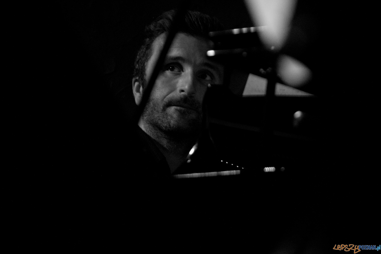 Chris Schittulli śpiewa Aznavoura Foto: lepszyPOZNAN.pl / Ewelina Jaśkowiak Chris Schittulli śpiewa Aznavoura Foto: lepszyPOZNAN.pl / Ewelina Jaśkowiak