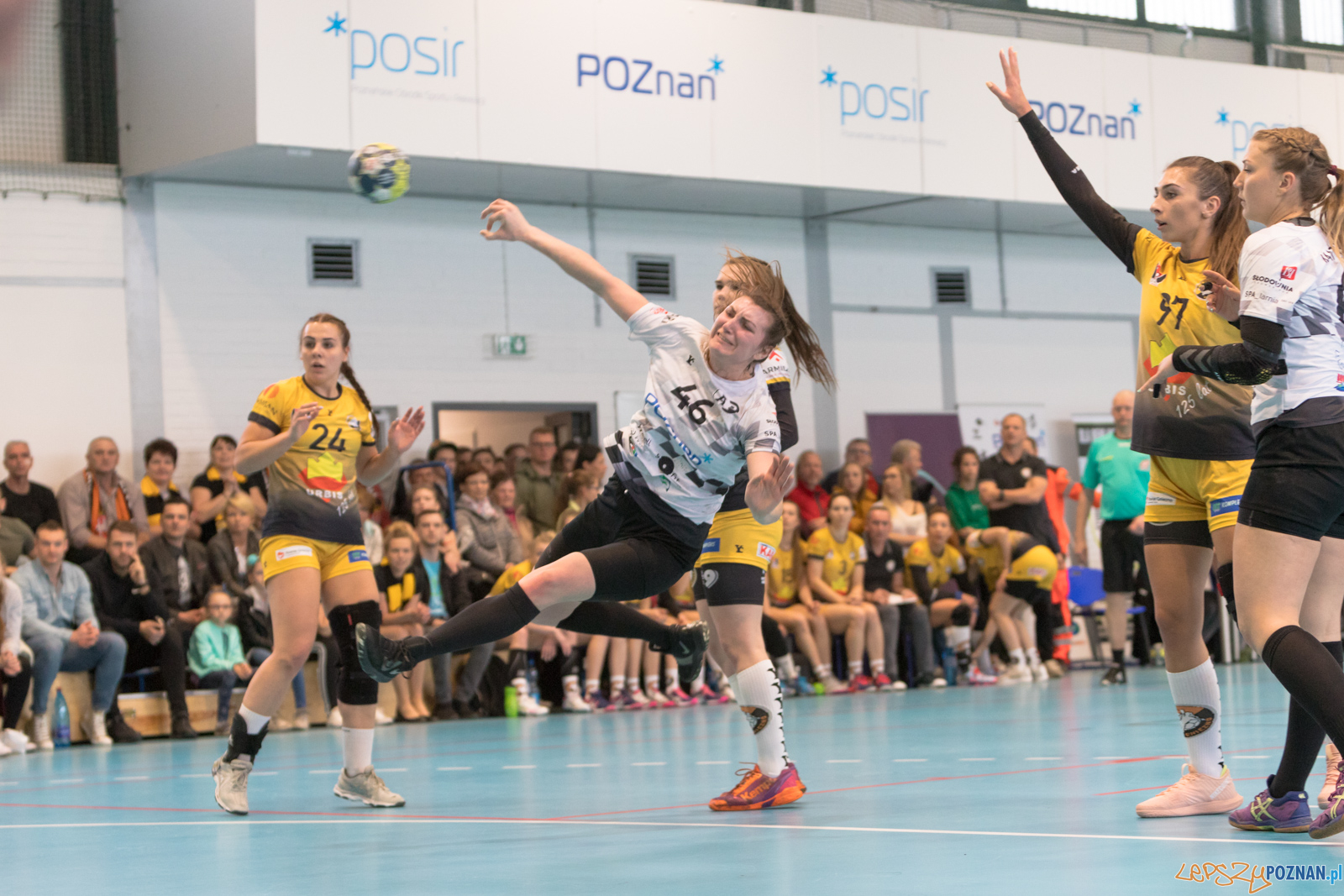K. S. AP Poznań - MKS PR URBIS Gniezno Foto: lepszyPOZNAN.pl/Piotr Rychter K. S. AP Poznań - MKS PR URBIS Gniezno Foto: lepszyPOZNAN.pl/Piotr Rychter