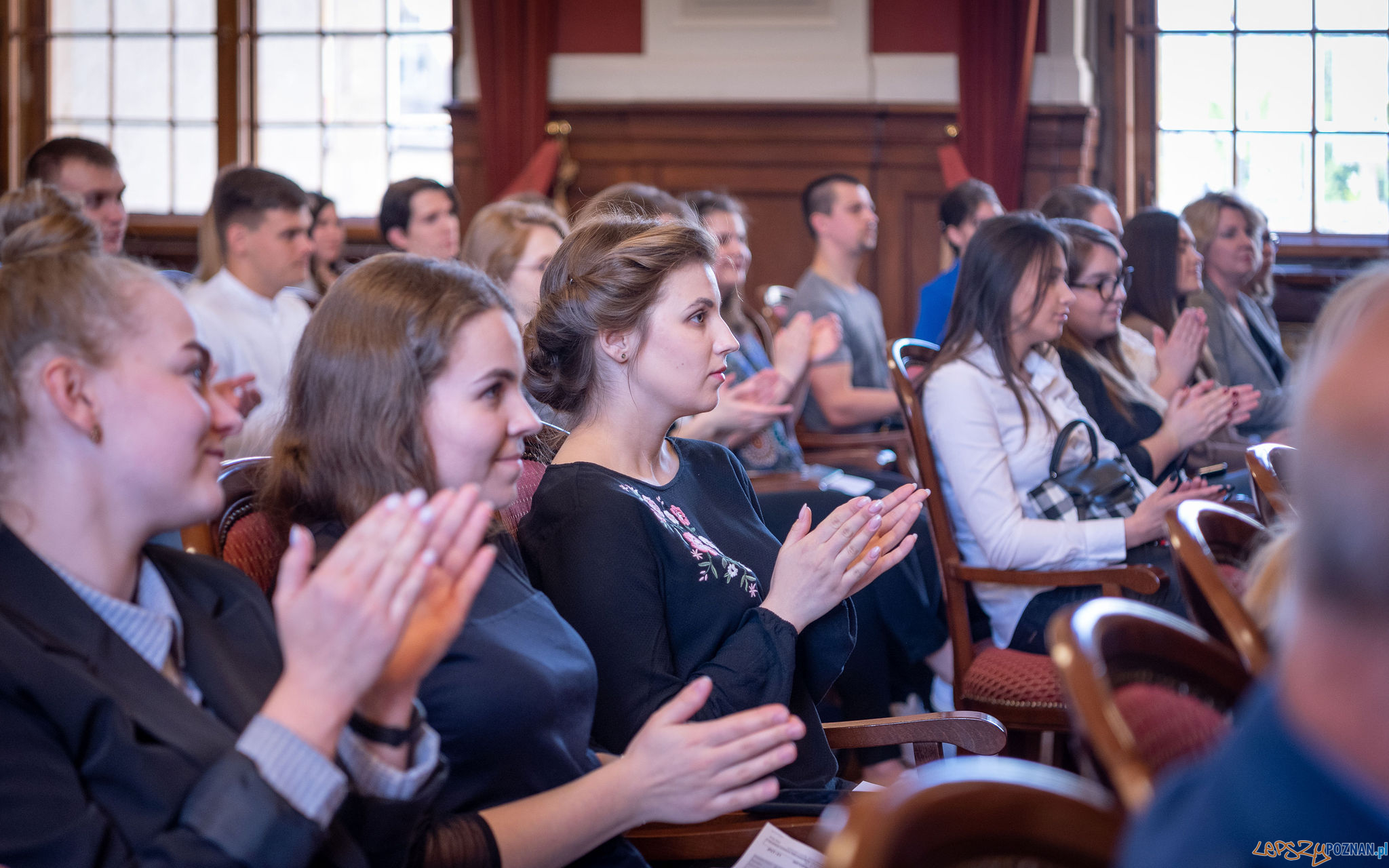 Stypendia im. dr. Jana Kulczyka dla studentów UAM z Ukrainy Foto: Dominik Tryba / materiały prasowe Kulczyk Foundation Stypendia im. dr. Jana Kulczyka dla studentów UAM z Ukrainy Foto: Dominik Tryba / materiały prasowe Kulczyk Foundation