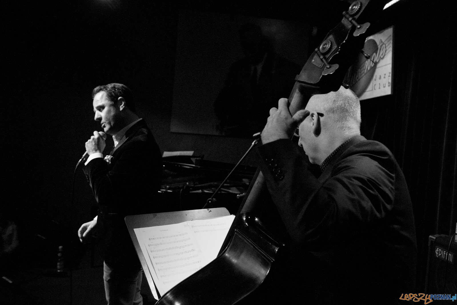 Chris Schittulli śpiewa Aznavoura Foto: lepszyPOZNAN.pl / Ewelina Jaśkowiak Chris Schittulli śpiewa Aznavoura Foto: lepszyPOZNAN.pl / Ewelina Jaśkowiak