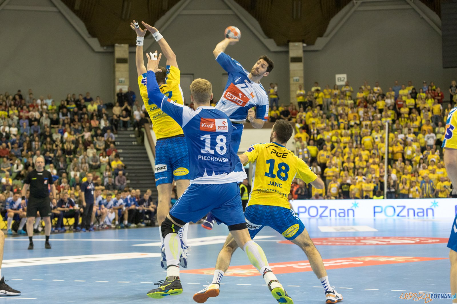 Finał Pucharu Polski - Orlen Wisła Płock - PGE Vive Kielce Foto: lepszyPOZNAN.pl/Piotr Rychter Finał Pucharu Polski - Orlen Wisła Płock - PGE Vive Kielce Foto: lepszyPOZNAN.pl/Piotr Rychter