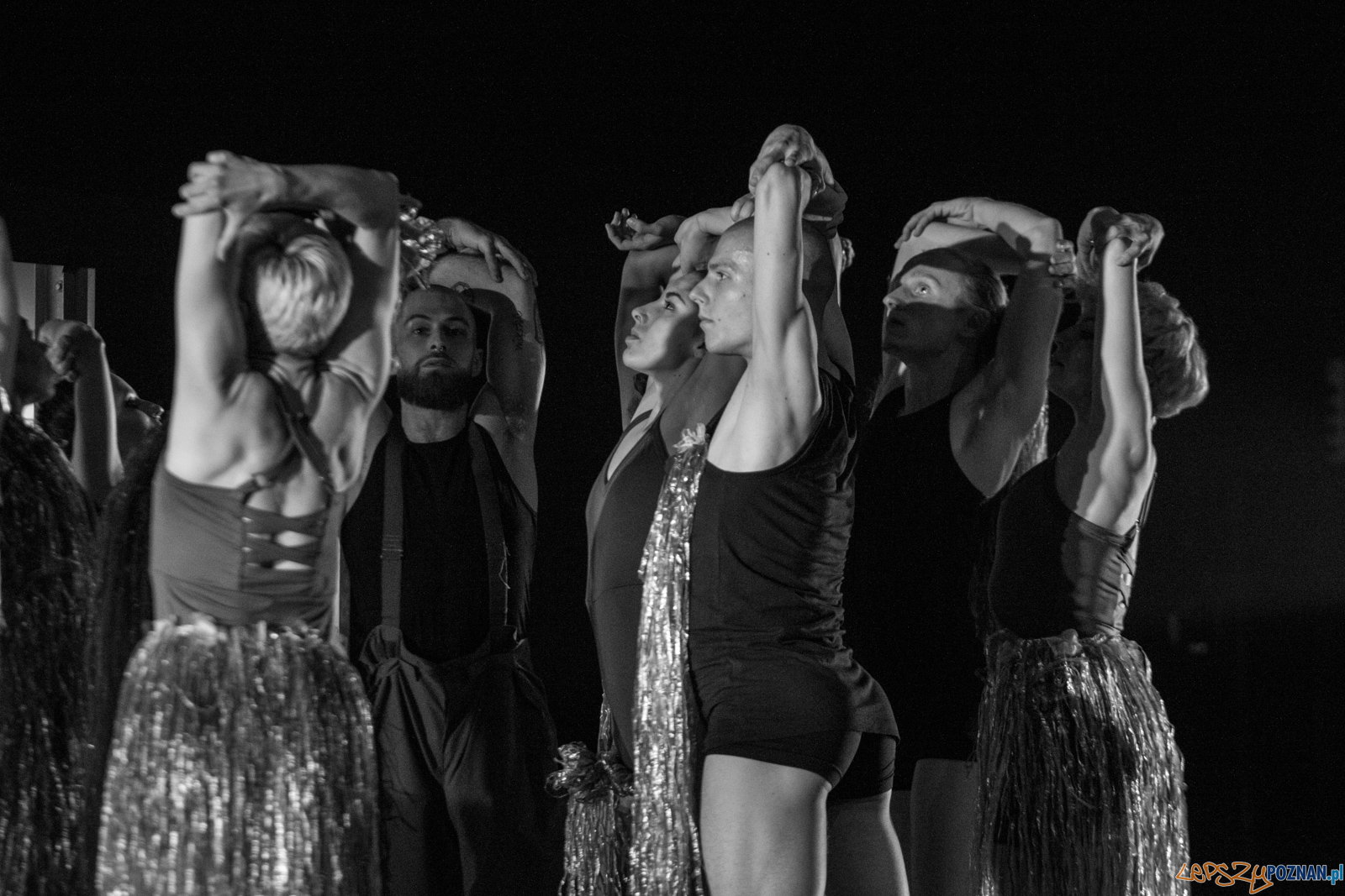 Polski Teatr Tańca - Obiecana Ziemia Obiecana Foto: Ewelina Jaskowiak Polski Teatr Tańca - Obiecana Ziemia Obiecana Foto: Ewelina Jaskowiak