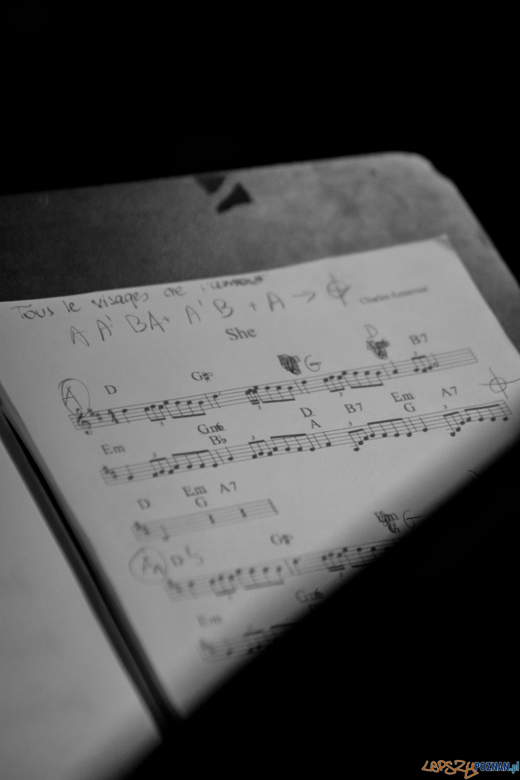 Chris Schittulli śpiewa Aznavoura Foto: lepszyPOZNAN.pl / Ewelina Jaśkowiak Chris Schittulli śpiewa Aznavoura Foto: lepszyPOZNAN.pl / Ewelina Jaśkowiak