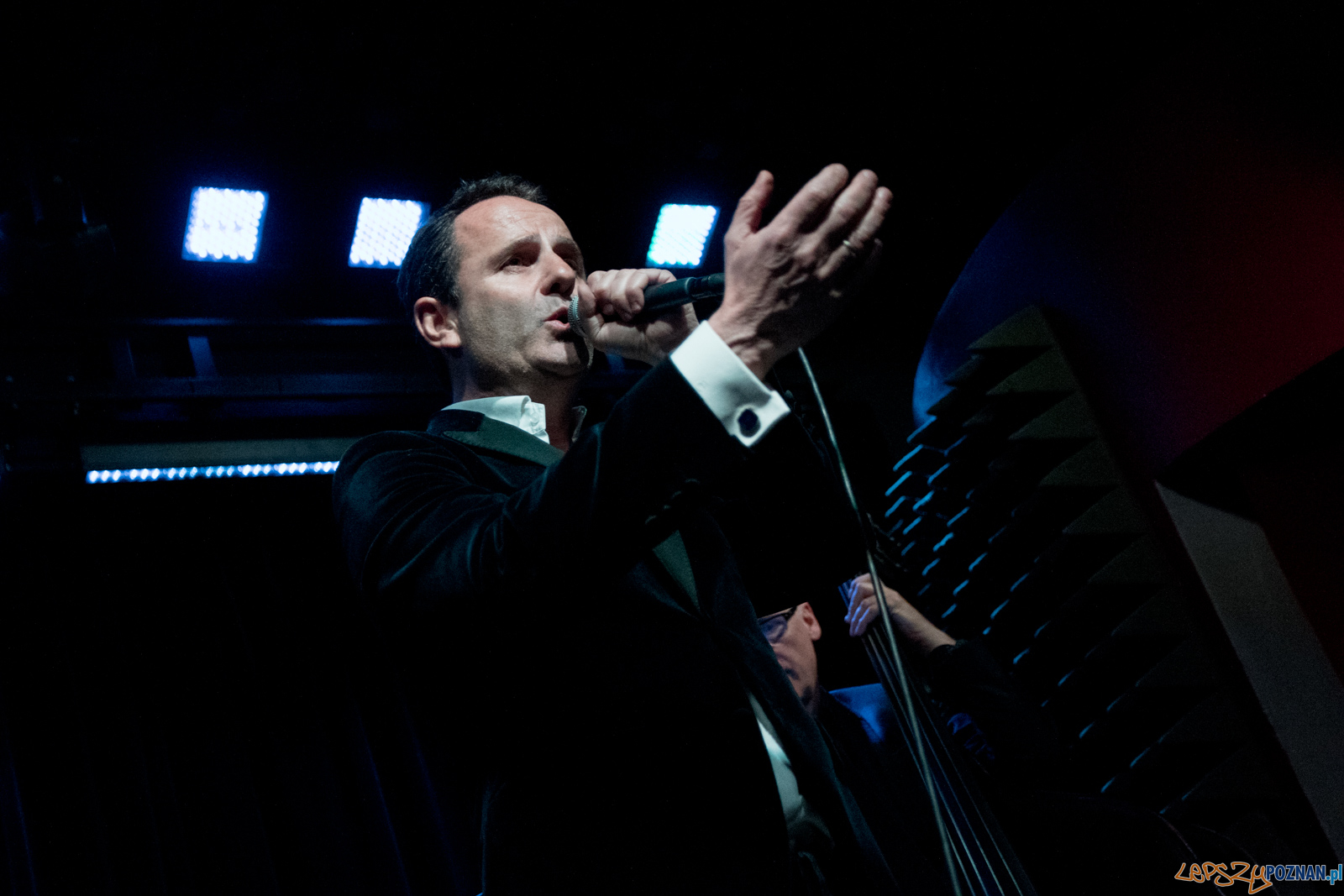 Chris Schittulli śpiewa Aznavoura Foto: lepszyPOZNAN.pl / Ewelina Jaśkowiak Chris Schittulli śpiewa Aznavoura Foto: lepszyPOZNAN.pl / Ewelina Jaśkowiak