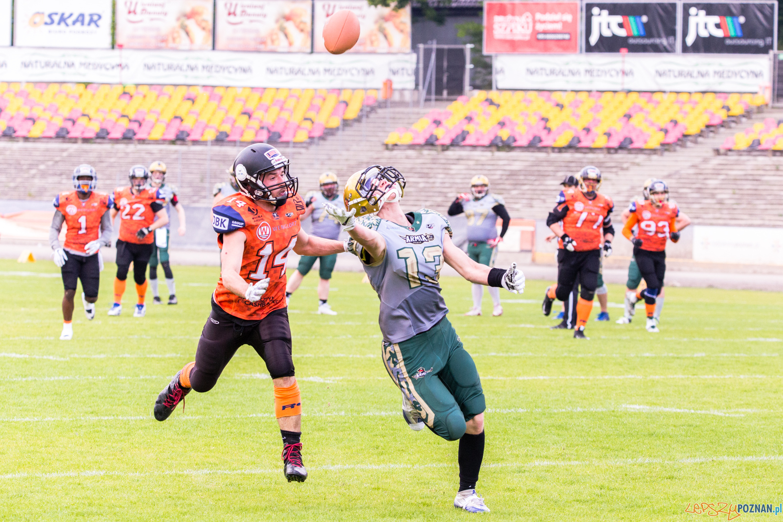 Futbol amerykański: Armia Poznań - Olsztyn Lakers 45:21 - Pozn Foto: LepszyPOZNAN.pl / Paweł Rychter Futbol amerykański: Armia Poznań - Olsztyn Lakers 45:21 - Pozn Foto: LepszyPOZNAN.pl / Paweł Rychter