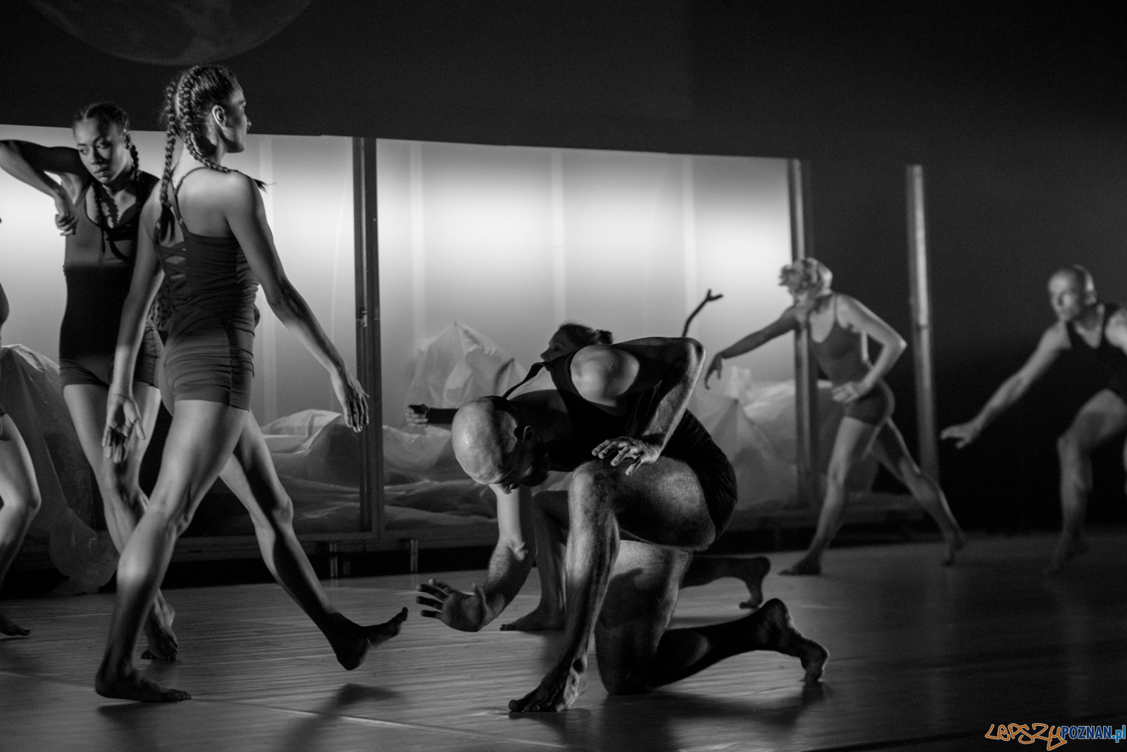 Polski Teatr Tańca - Obiecana Ziemia Obiecana Foto: Ewelina Jaskowiak Polski Teatr Tańca - Obiecana Ziemia Obiecana Foto: Ewelina Jaskowiak