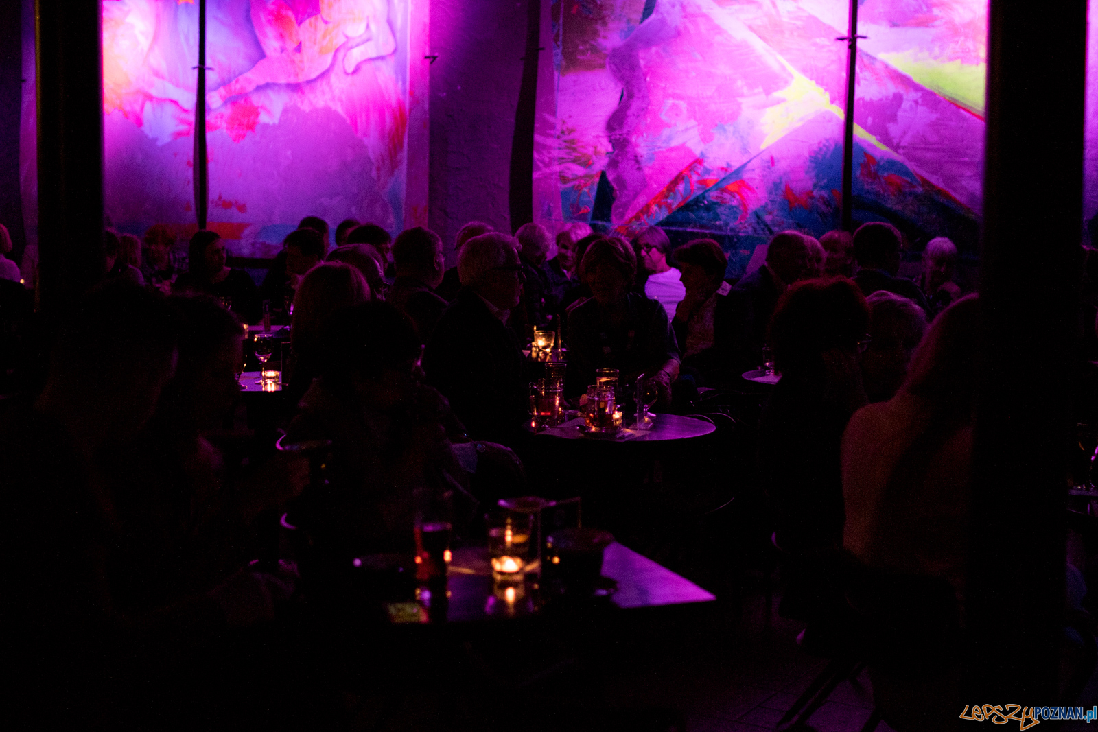 Chris Schittulli śpiewa Aznavoura Foto: lepszyPOZNAN.pl / Ewelina Jaśkowiak Chris Schittulli śpiewa Aznavoura Foto: lepszyPOZNAN.pl / Ewelina Jaśkowiak