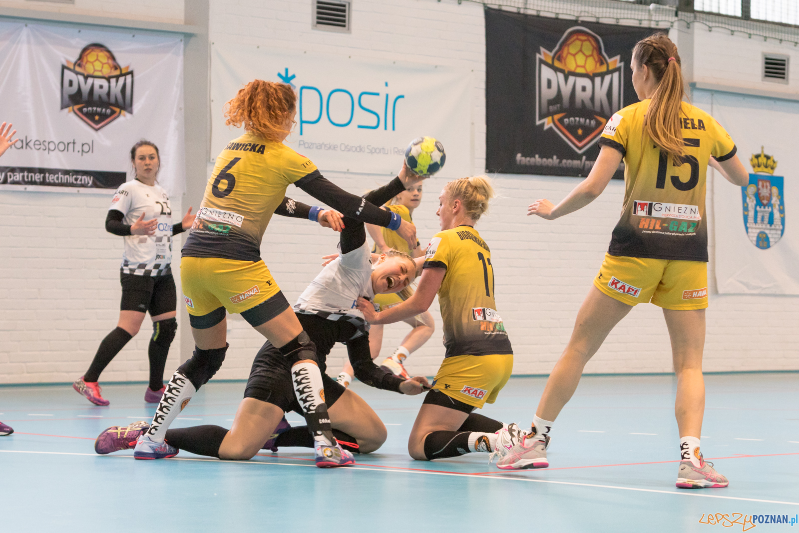 K. S. AP Poznań - MKS PR URBIS Gniezno Foto: lepszyPOZNAN.pl/Piotr Rychter K. S. AP Poznań - MKS PR URBIS Gniezno Foto: lepszyPOZNAN.pl/Piotr Rychter