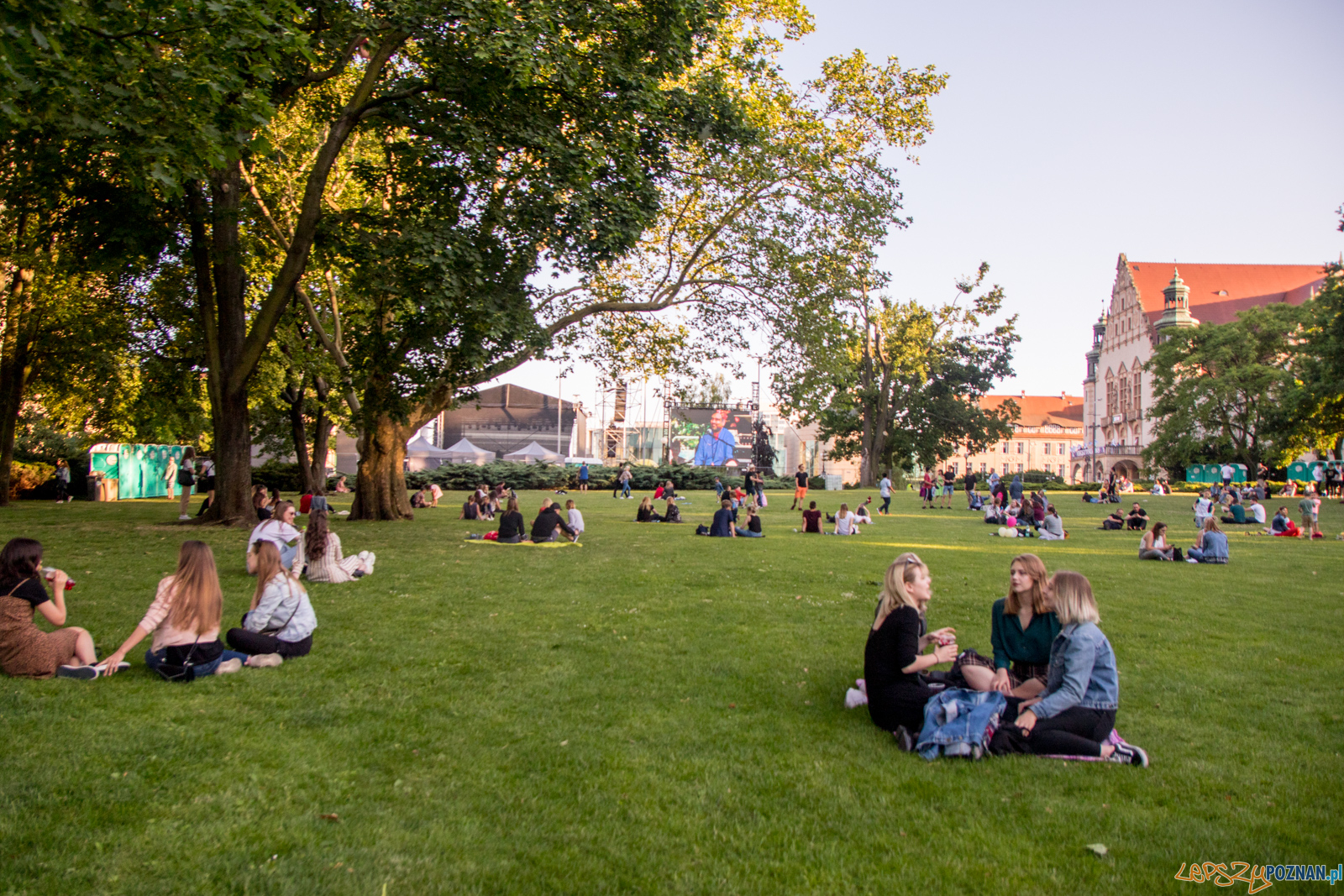 100 lat razem Foto: lepszyPOZNAN.pl / Ewelina Jaśkowiak 100 lat razem Foto: lepszyPOZNAN.pl / Ewelina Jaśkowiak