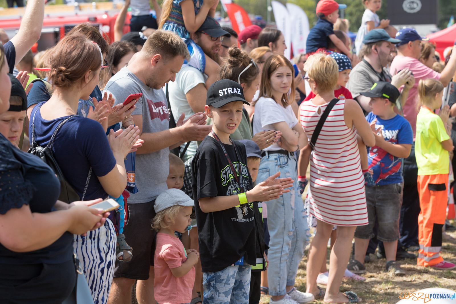 II Ogólnopolski Zlot Czerwonych Samochodów w Poznaniu Foto: lepszyPOZNAN.pl/Piotr Rychter II Ogólnopolski Zlot Czerwonych Samochodów w Poznaniu Foto: lepszyPOZNAN.pl/Piotr Rychter