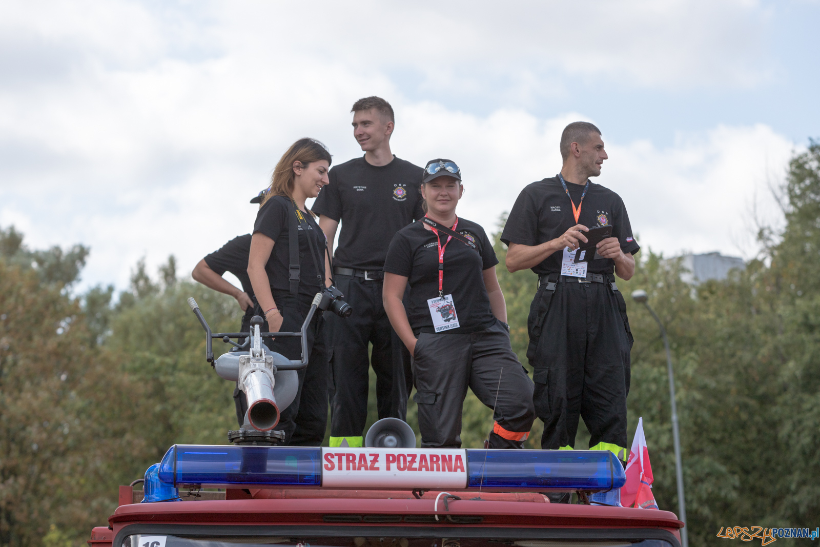II Ogólnopolski Zlot Czerwonych Samochodów w Poznaniu Foto: lepszyPOZNAN.pl/Piotr Rychter II Ogólnopolski Zlot Czerwonych Samochodów w Poznaniu Foto: lepszyPOZNAN.pl/Piotr Rychter