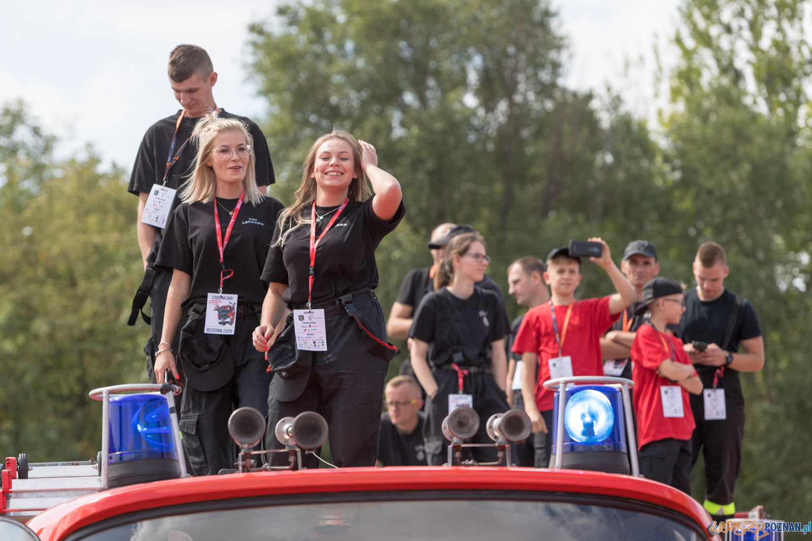 II Ogólnopolski Zlot Czerwonych Samochodów w Poznaniu Foto: lepszyPOZNAN.pl/Piotr Rychter II Ogólnopolski Zlot Czerwonych Samochodów w Poznaniu Foto: lepszyPOZNAN.pl/Piotr Rychter