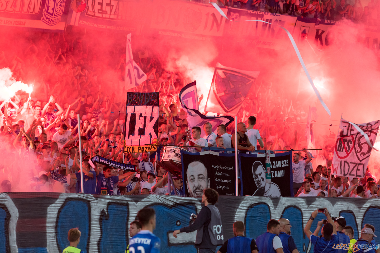 Lech Poznań - Śląśk Wrocław (najlepsi kibice na świecie) Foto: lepszyPOZNAN.pl/Piotr Rychter Lech Poznań - Śląśk Wrocław (najlepsi kibice na świecie) Foto: lepszyPOZNAN.pl/Piotr Rychter