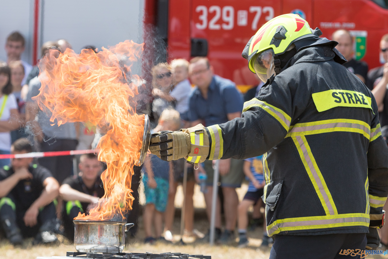 II Ogólnopolski Zlot Czerwonych Samochodów w Poznaniu Foto: lepszyPOZNAN.pl/Piotr Rychter II Ogólnopolski Zlot Czerwonych Samochodów w Poznaniu Foto: lepszyPOZNAN.pl/Piotr Rychter