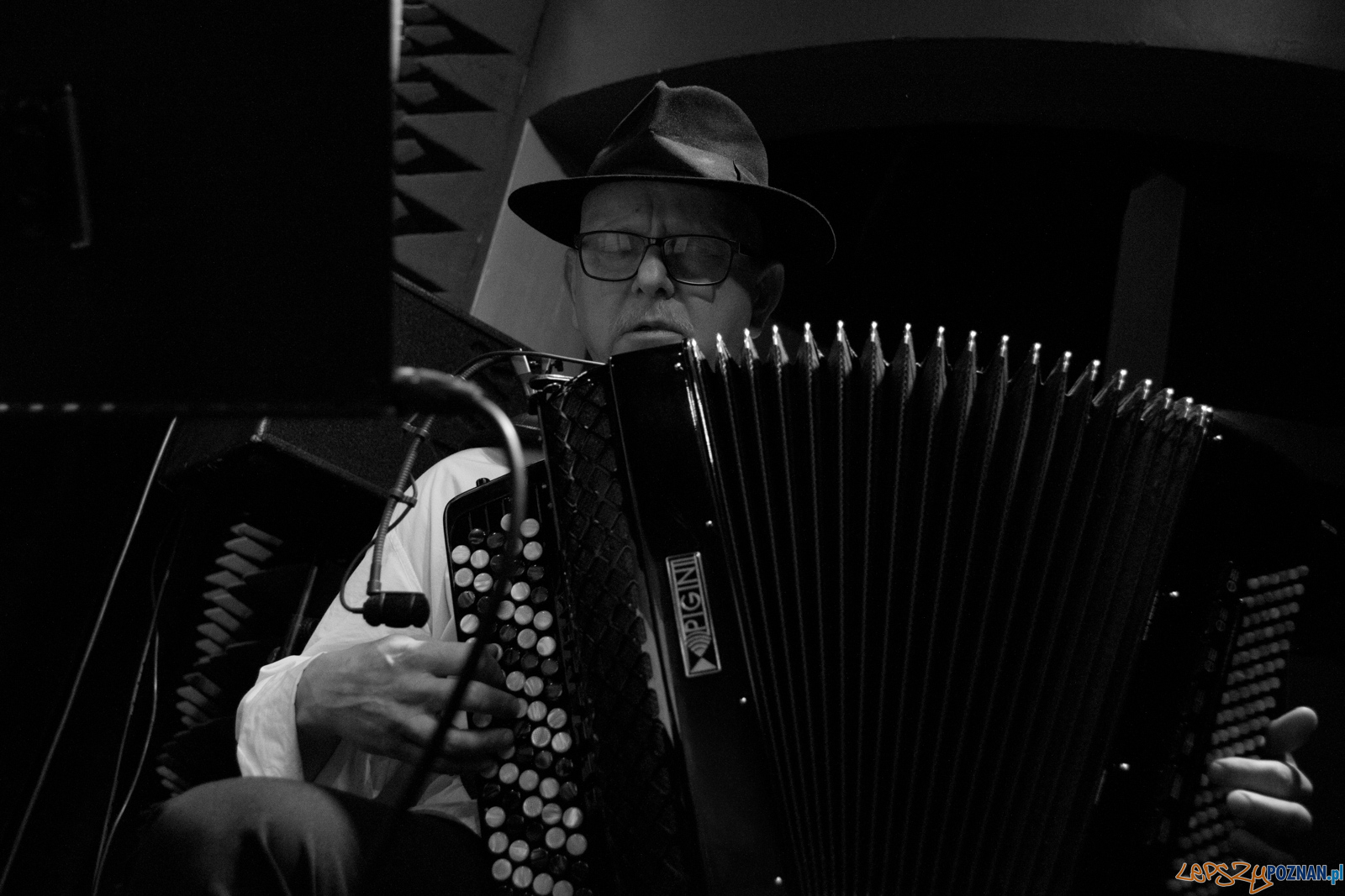 Kroke i Urna Ser Blue Note Foto: lepszyPOZNAN.pl / Ewelina Jaśkowiak Kroke i Urna Ser Blue Note Foto: lepszyPOZNAN.pl / Ewelina Jaśkowiak