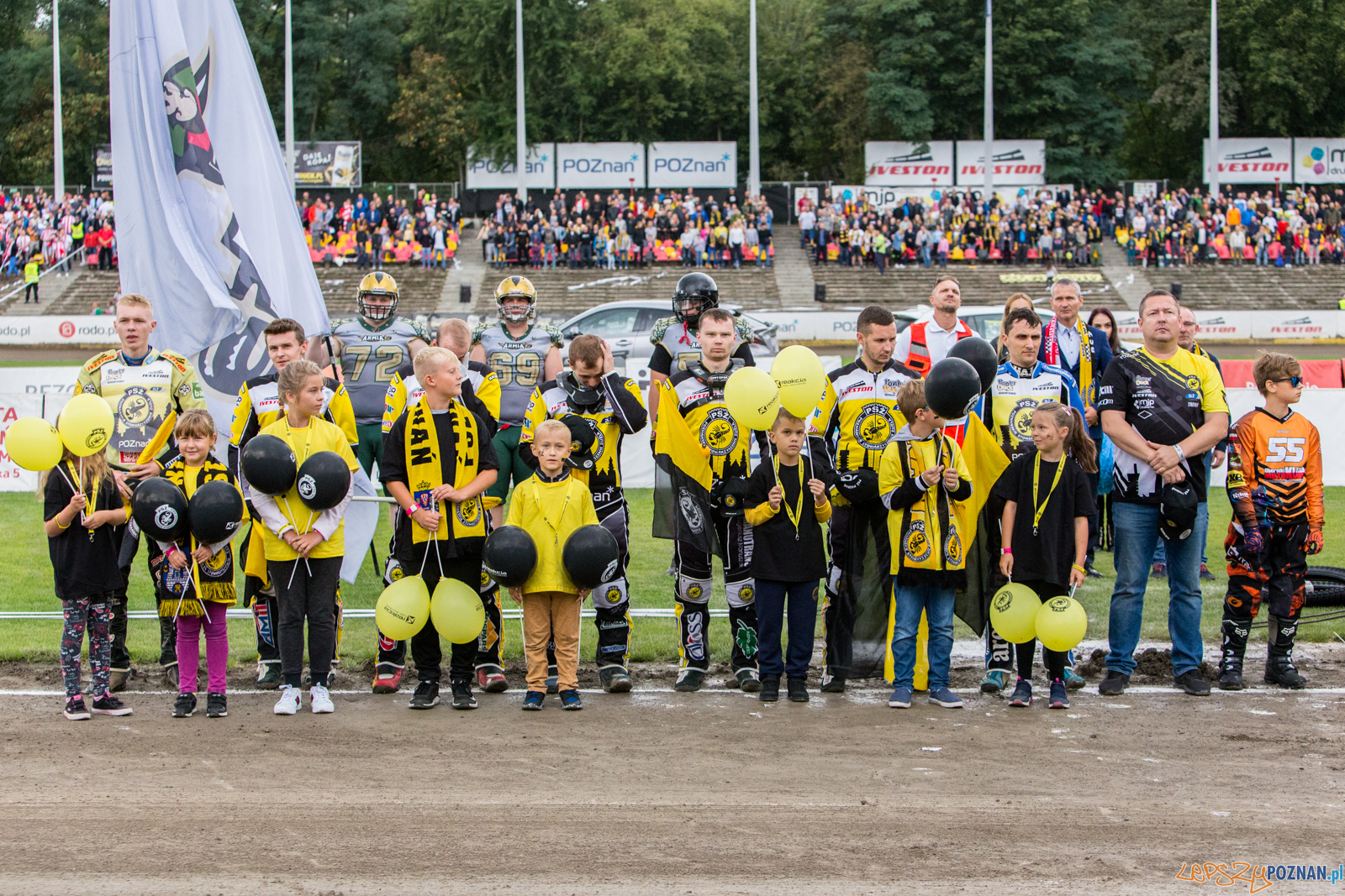 Finał 2 liga żużla: Power Duck Iveston PSŻ Poznań - ZOOlesz Foto: LepszyPOZNAN.pl / Paweł Rychter Finał 2 liga żużla: Power Duck Iveston PSŻ Poznań - ZOOlesz Foto: LepszyPOZNAN.pl / Paweł Rychter