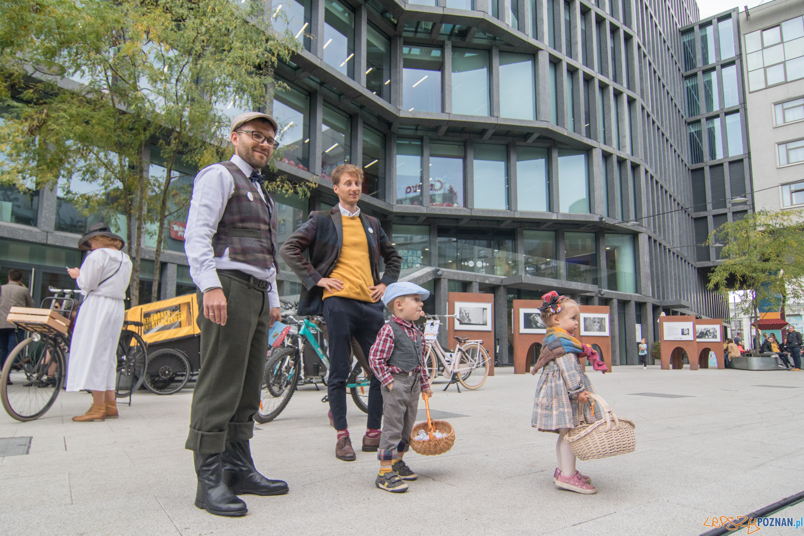 Tweed Ride 2019 Foto: lepszyPOZNAN.pl / Ewelina Jaśkowiak Tweed Ride 2019 Foto: lepszyPOZNAN.pl / Ewelina Jaśkowiak