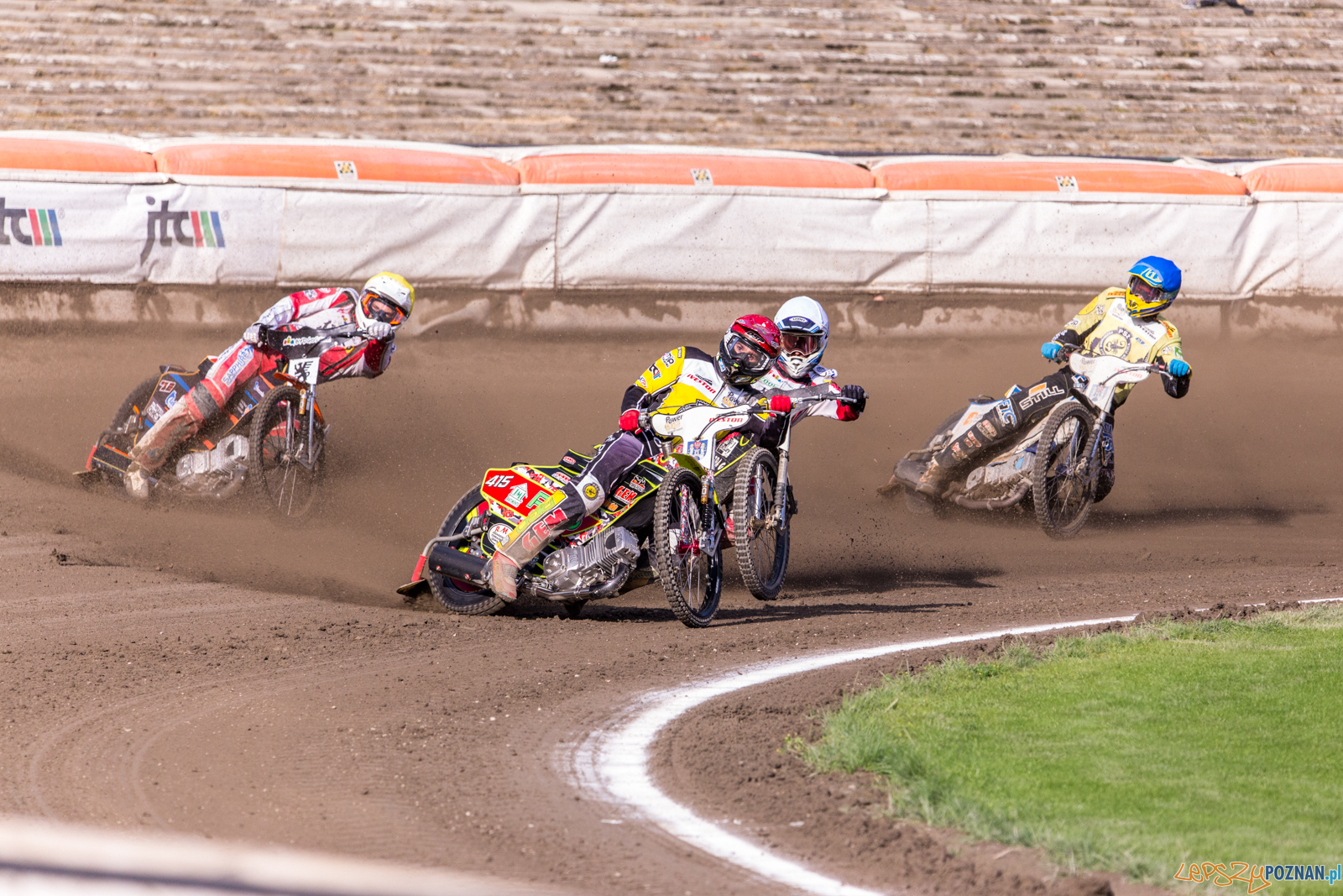 Finał 2 liga żużla: Power Duck Iveston PSŻ Poznań - ZOOlesz Foto: LepszyPOZNAN.pl / Paweł Rychter Finał 2 liga żużla: Power Duck Iveston PSŻ Poznań - ZOOlesz Foto: LepszyPOZNAN.pl / Paweł Rychter