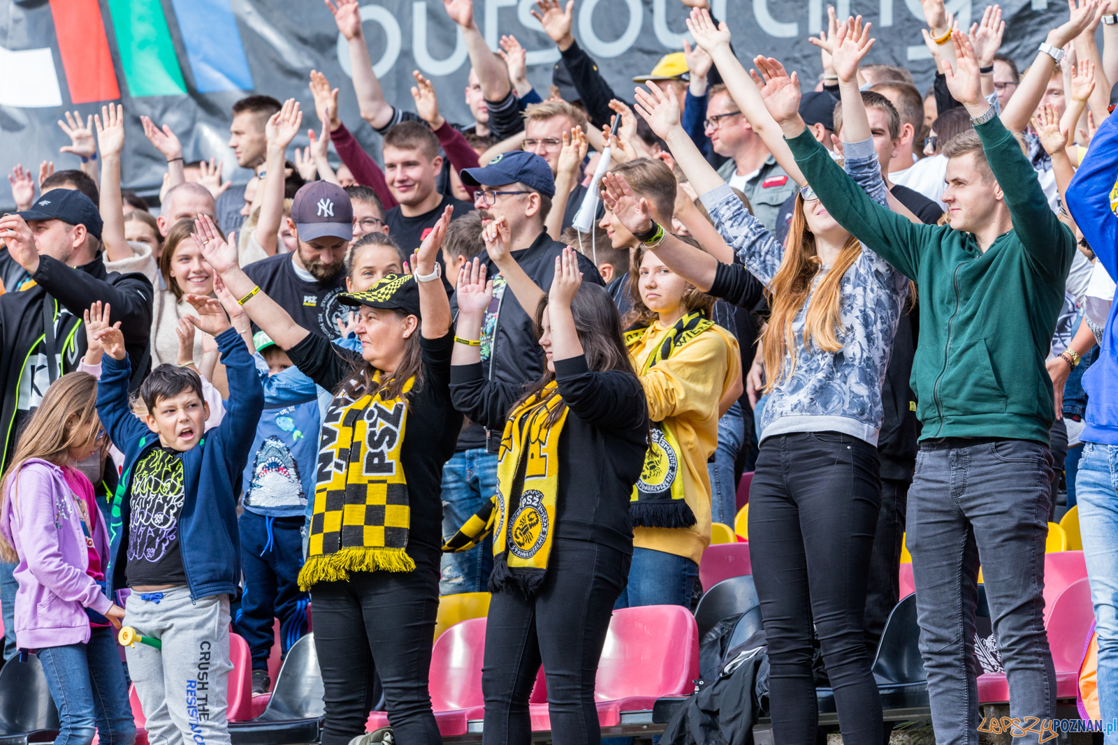 Finał 2 liga żużla: Power Duck Iveston PSŻ Poznań - ZOOlesz Foto: LepszyPOZNAN.pl / Paweł Rychter Finał 2 liga żużla: Power Duck Iveston PSŻ Poznań - ZOOlesz Foto: LepszyPOZNAN.pl / Paweł Rychter