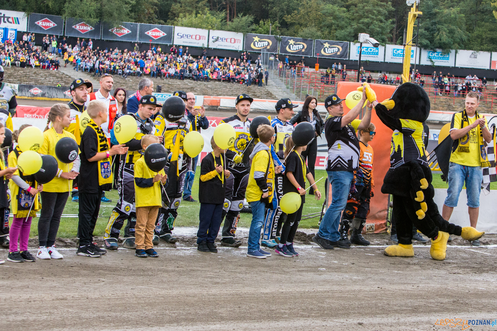 Finał 2 liga żużla: Power Duck Iveston PSŻ Poznań - ZOOlesz Foto: LepszyPOZNAN.pl / Paweł Rychter Finał 2 liga żużla: Power Duck Iveston PSŻ Poznań - ZOOlesz Foto: LepszyPOZNAN.pl / Paweł Rychter