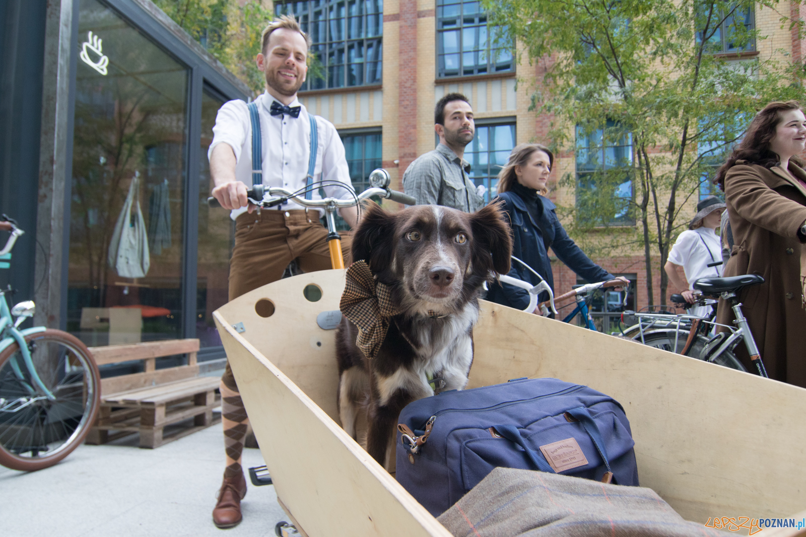 Tweed Ride 2019 Foto: lepszyPOZNAN.pl / Ewelina Jaśkowiak Tweed Ride 2019 Foto: lepszyPOZNAN.pl / Ewelina Jaśkowiak