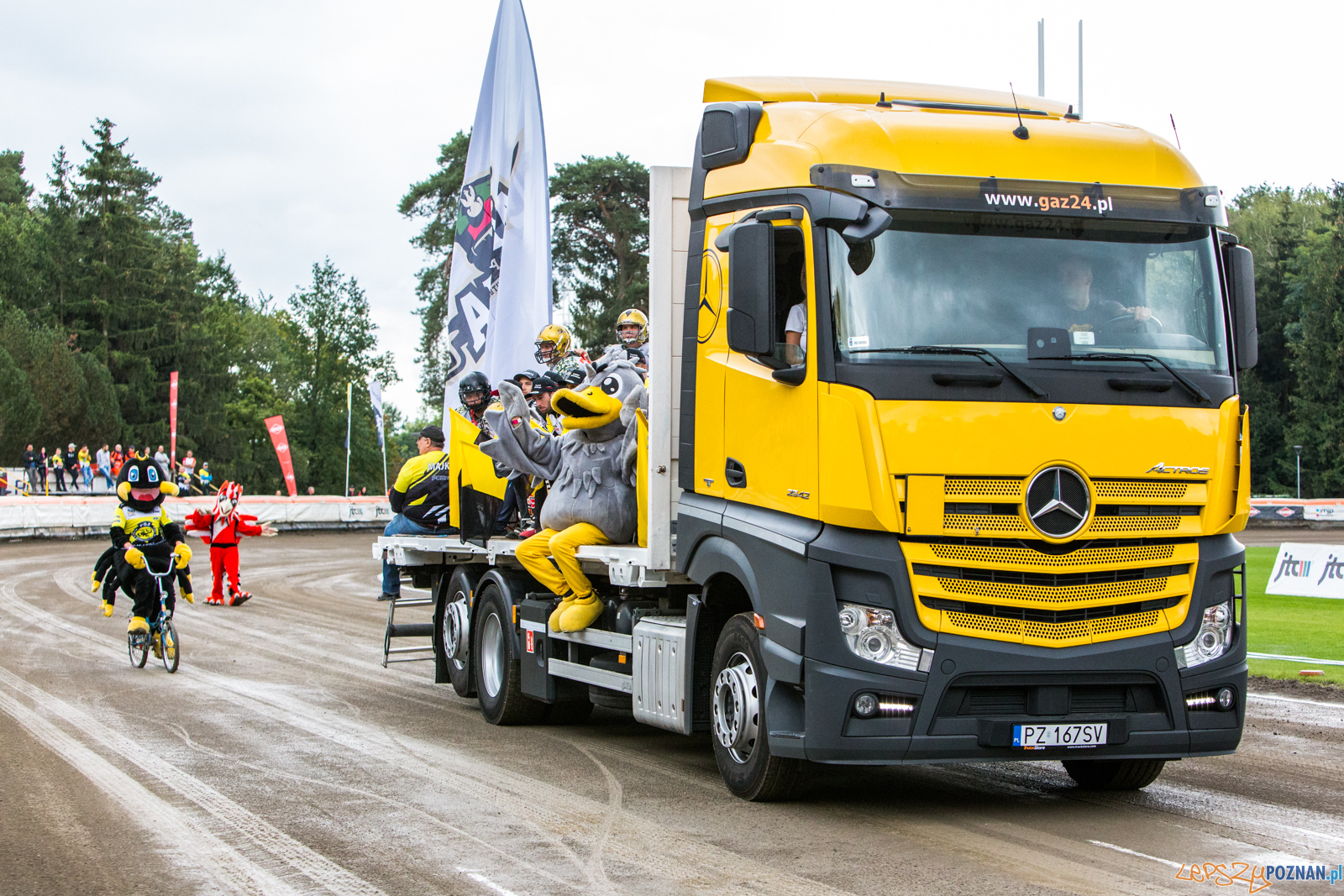 Finał 2 liga żużla: Power Duck Iveston PSŻ Poznań - ZOOlesz Foto: LepszyPOZNAN.pl / Paweł Rychter Finał 2 liga żużla: Power Duck Iveston PSŻ Poznań - ZOOlesz Foto: LepszyPOZNAN.pl / Paweł Rychter
