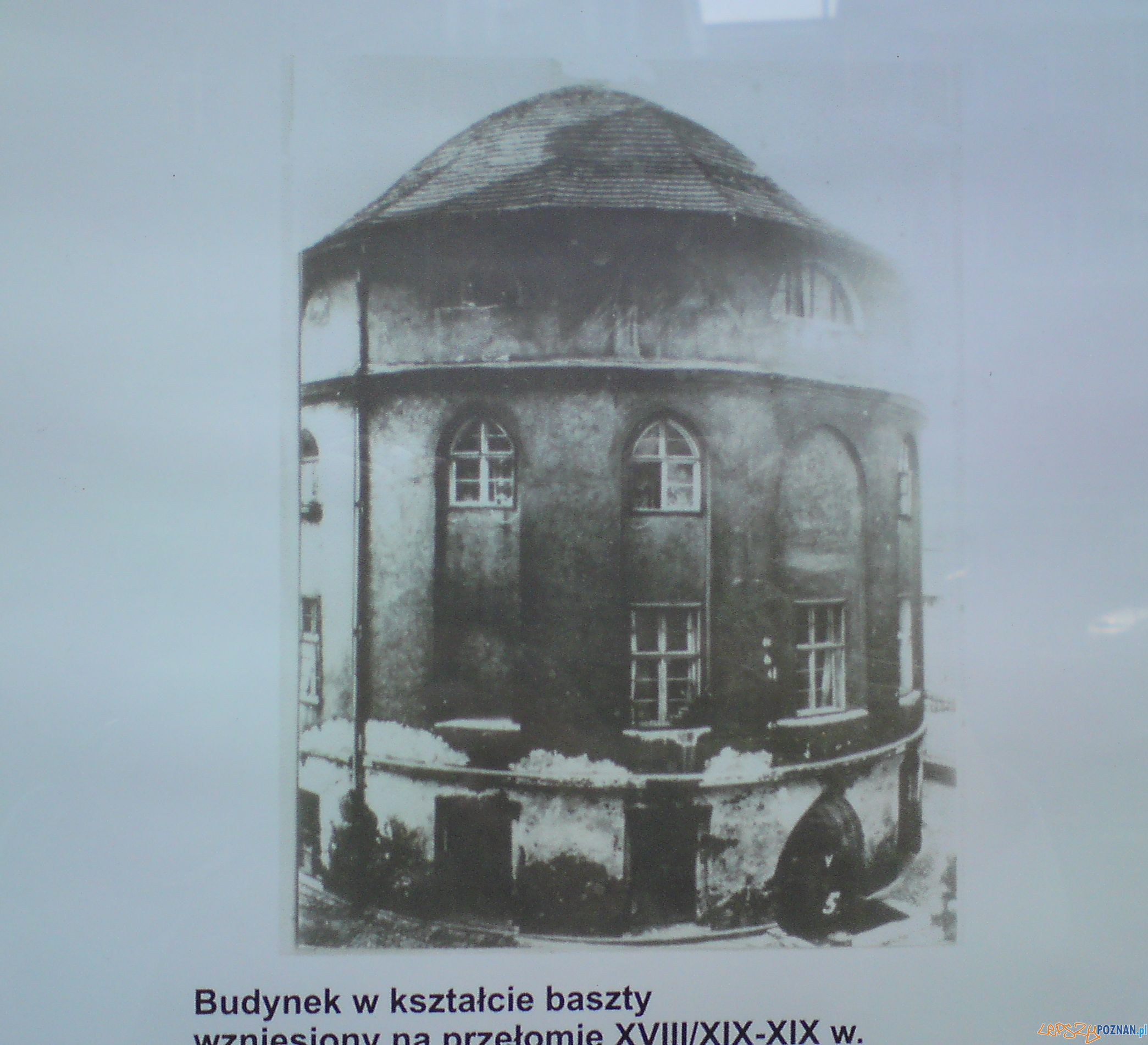 Baszta Armatnia na terenie dawnego szpitala przy Szkolnej Foto: Baszta Armatnia na terenie dawnego szpitala przy Szkolnej Foto: