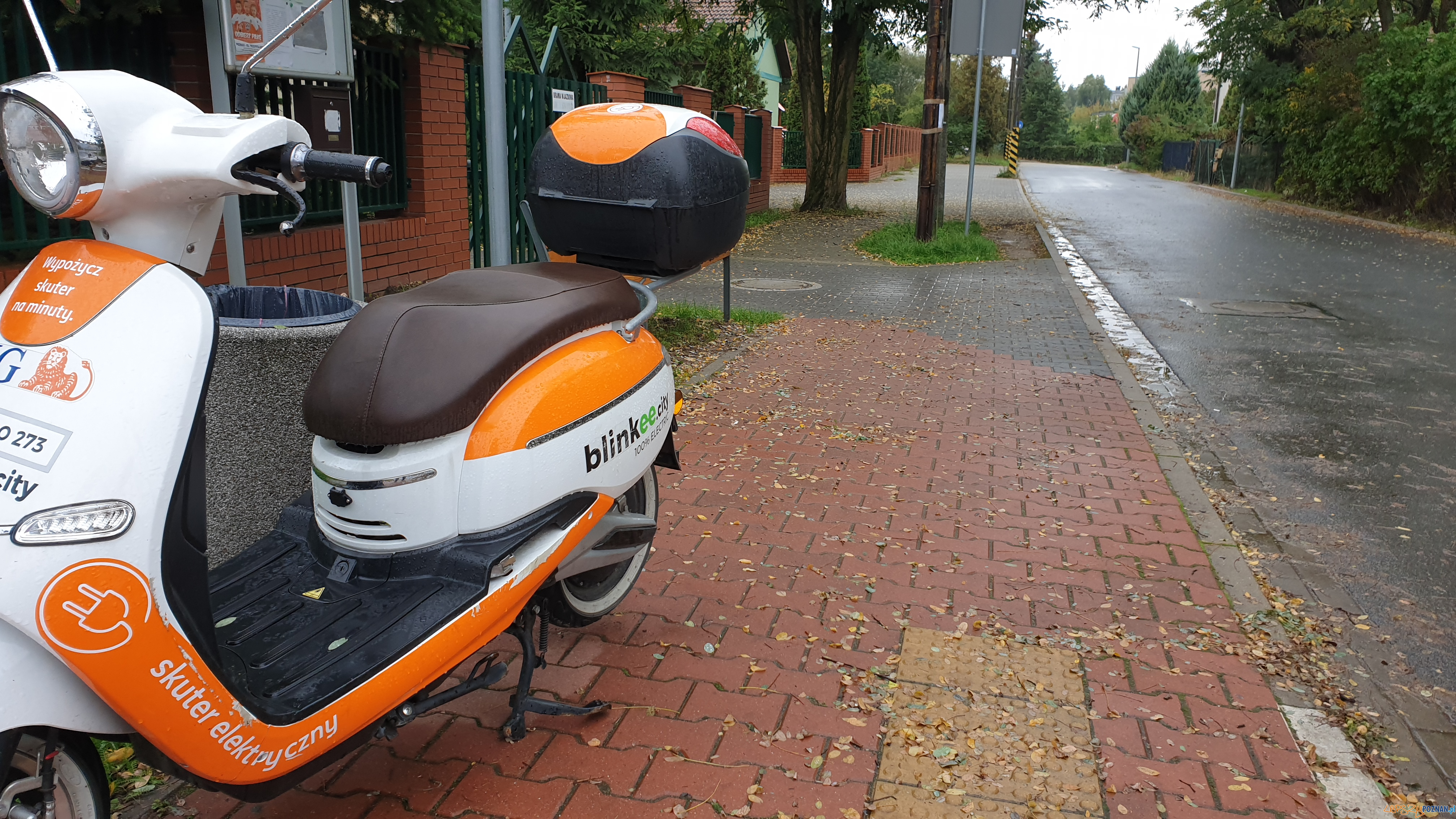 Skuter zakładnik! Foto: lepszyPOZNAN / tab Skuter zakładnik! Foto: lepszyPOZNAN / tab
