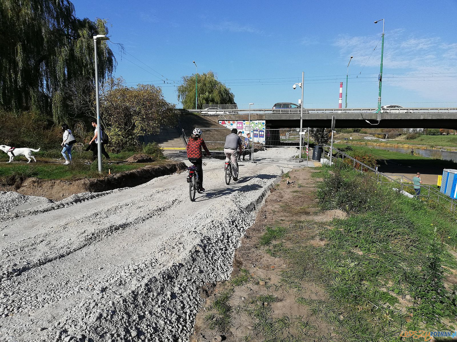 Problemy z przejściem pod Mostem Chrobrego Foto: Problemy z przejściem pod Mostem Chrobrego Foto: