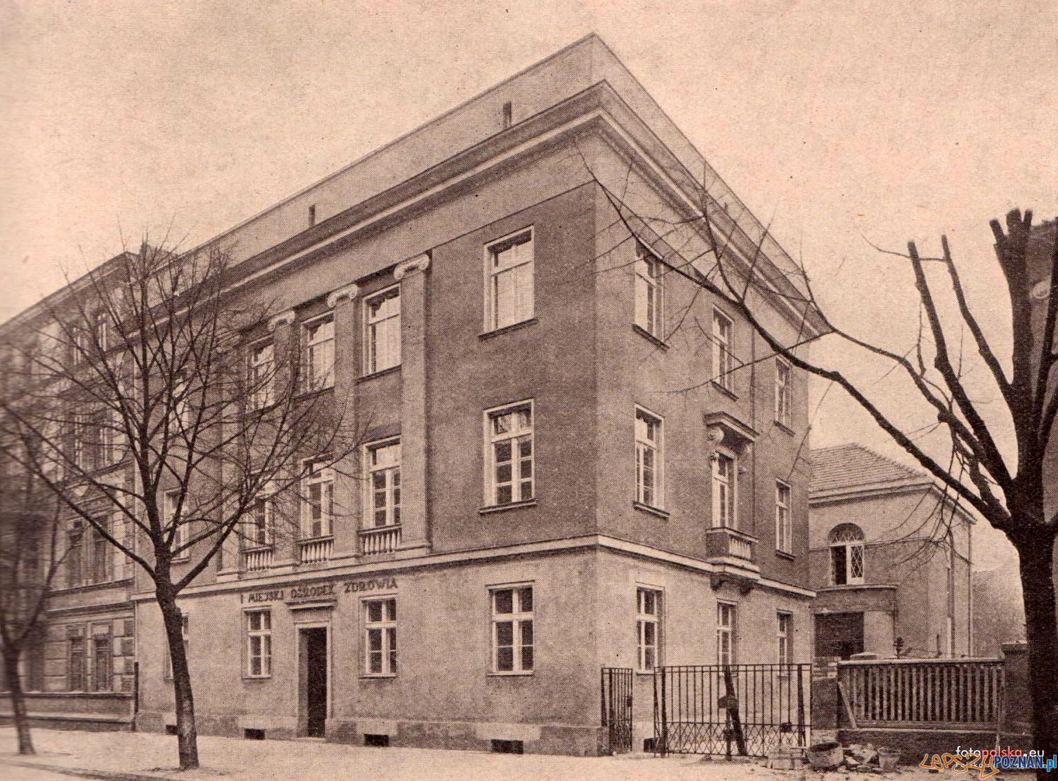 Slowackiego miejski osrodek zdrowia Foto: Ksiaga Pamiątkowa Miasta Poznania - rok 1929 Slowackiego miejski osrodek zdrowia Foto: Ksiaga Pamiątkowa Miasta Poznania - rok 1929