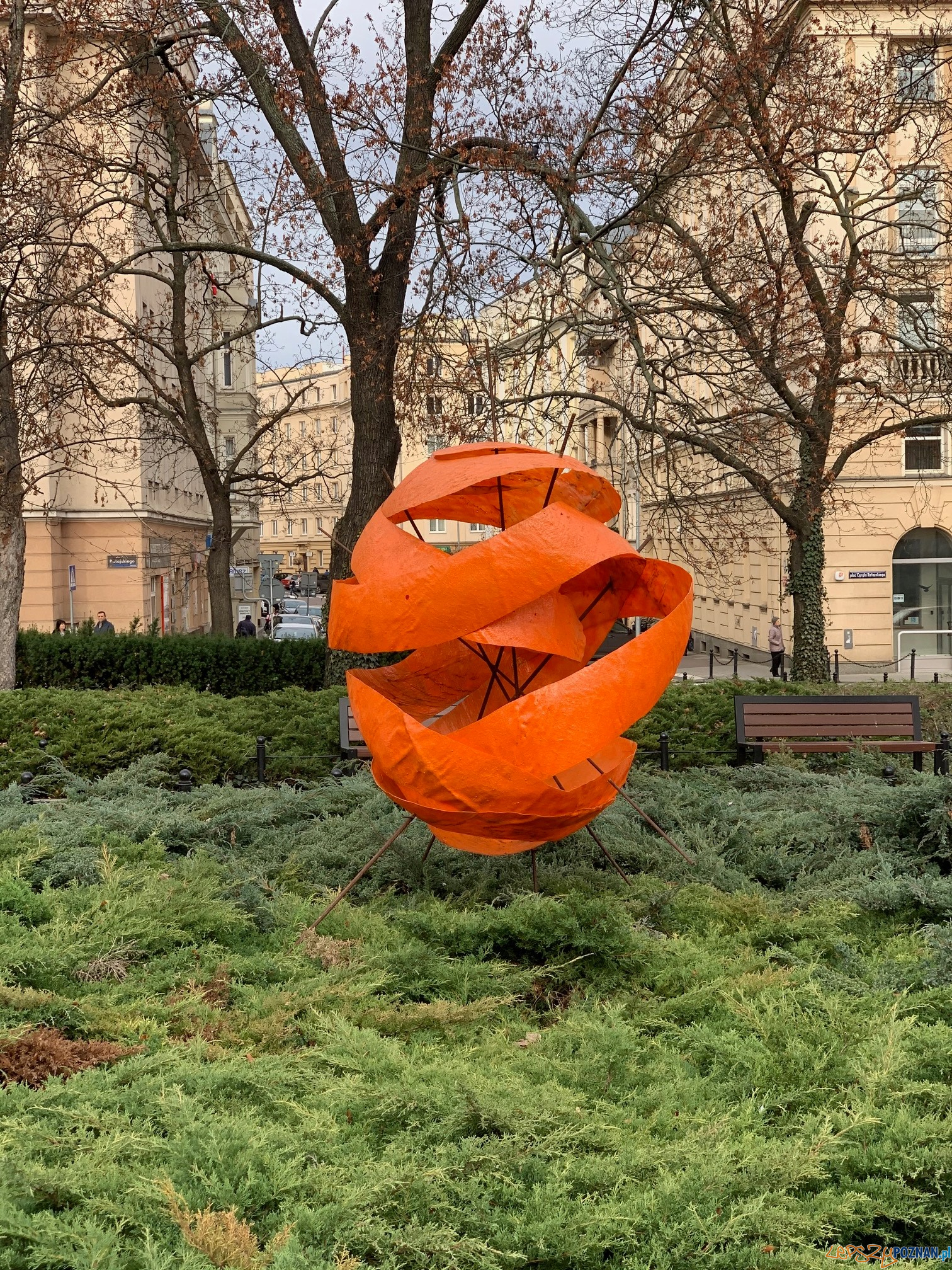 Plac Ratajskiego - park rzeźb Foto: materiały UAM Plac Ratajskiego - park rzeźb Foto: materiały UAM