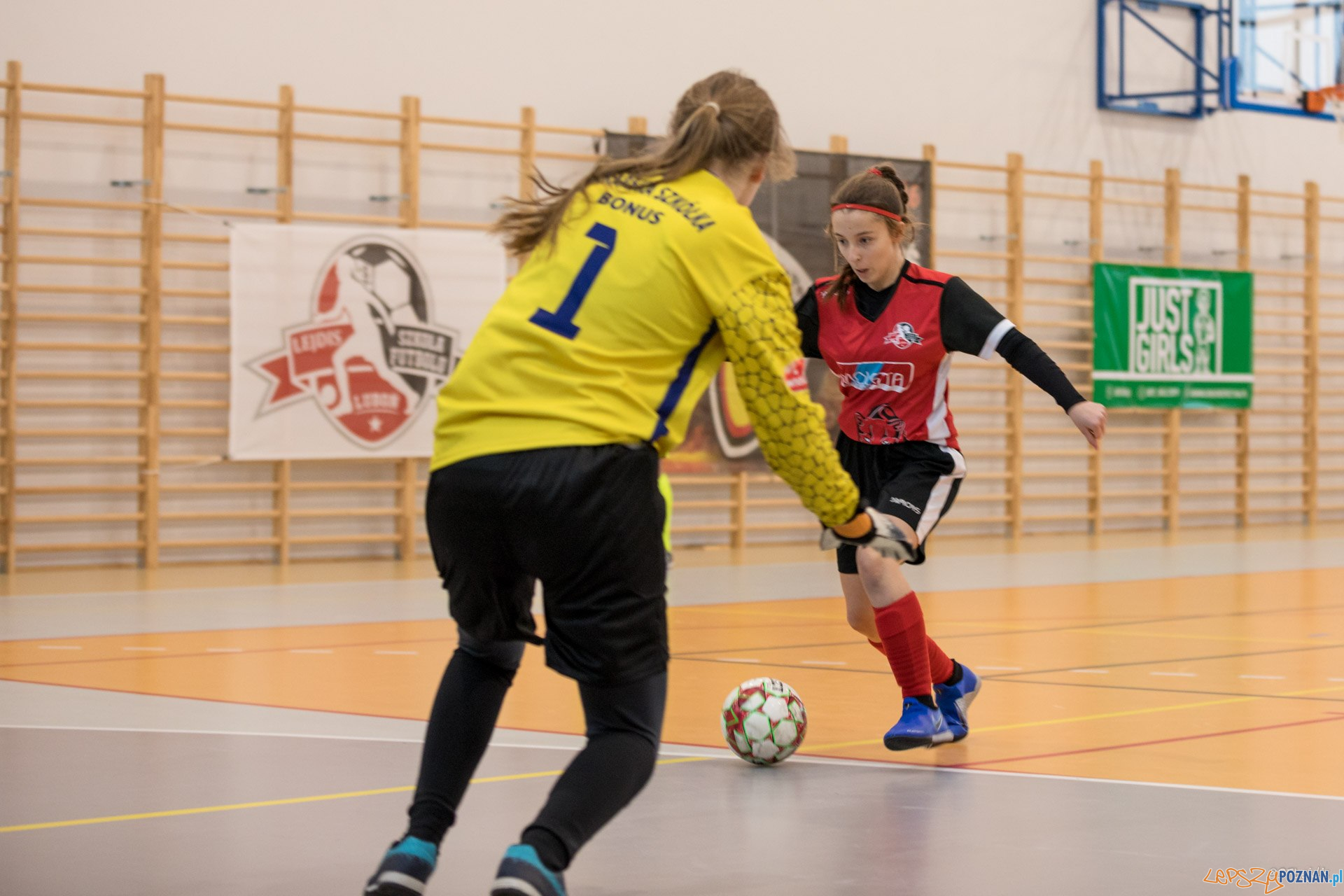 Piłka nożna dziewcząt (6) Foto: Michał Kościelak / materiały prasowe Piłka nożna dziewcząt (6) Foto: Michał Kościelak / materiały prasowe
