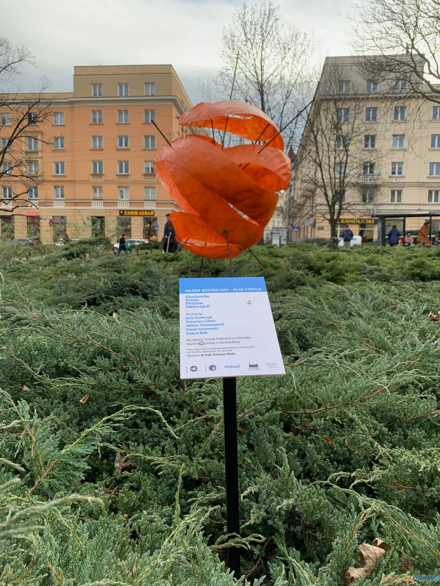 Plac Ratajskiego - park rzeźb Foto: materiały UAM Plac Ratajskiego - park rzeźb Foto: materiały UAM