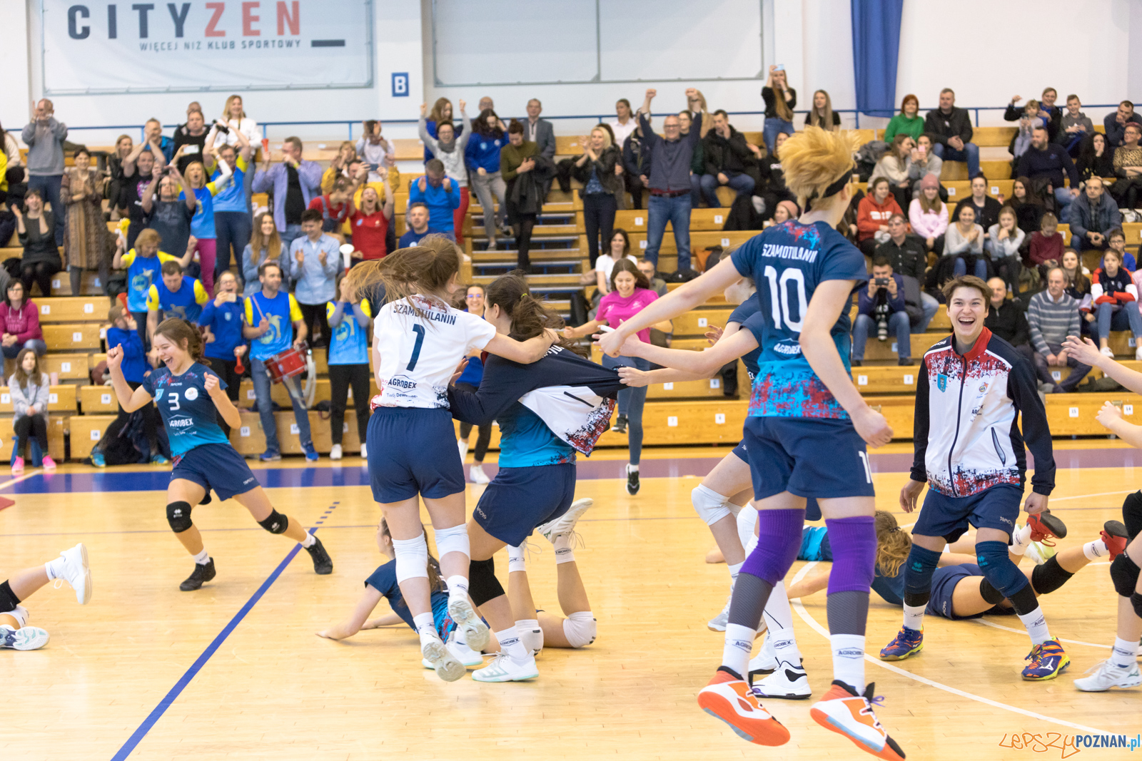 Mistrzostwa Wielkopolski Juniorek - UKS Szamotulanin Szamotuły Foto: lepszyPOZNAN.pl/Piotr Rychter Mistrzostwa Wielkopolski Juniorek - UKS Szamotulanin Szamotuły Foto: lepszyPOZNAN.pl/Piotr Rychter