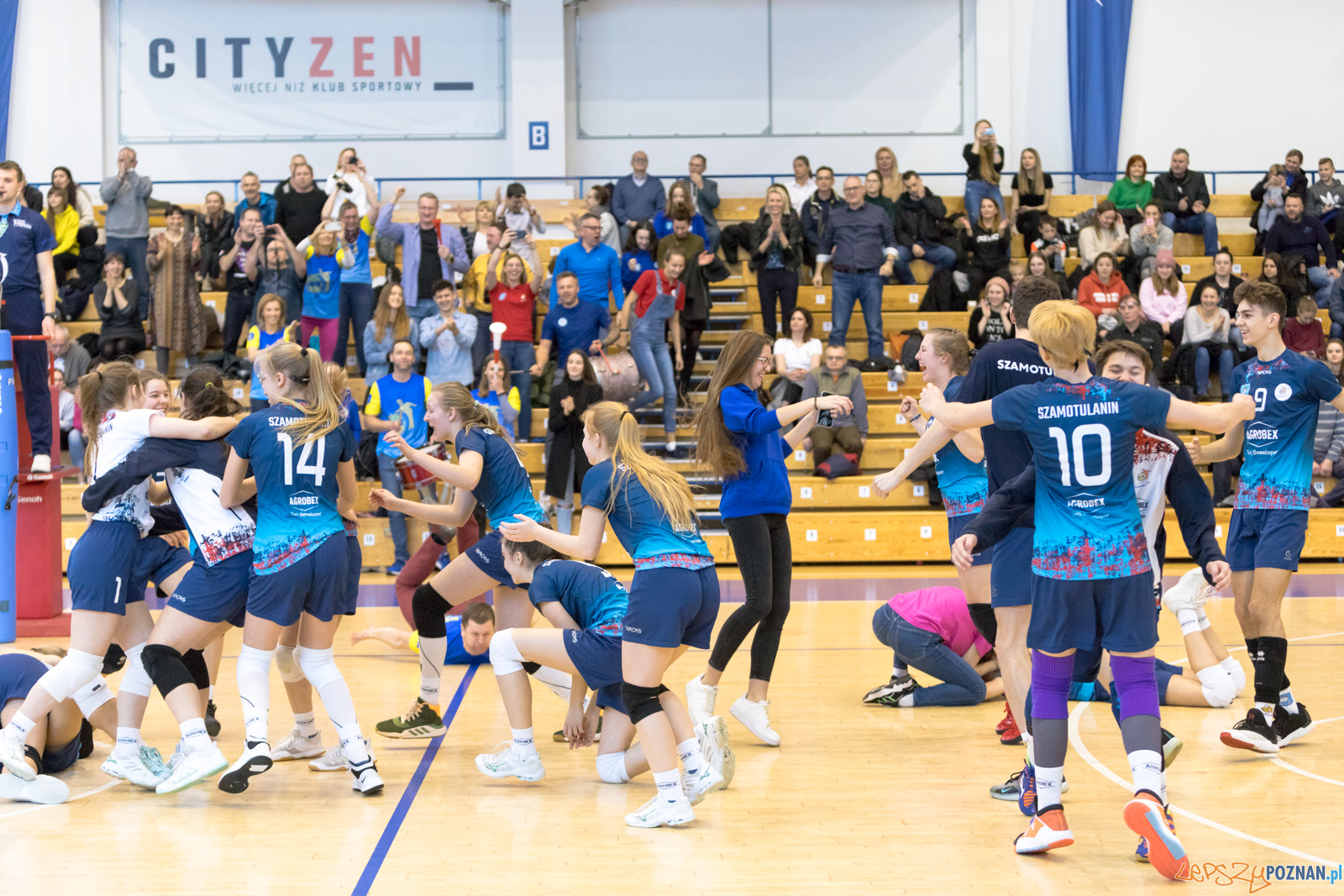 Mistrzostwa Wielkopolski Juniorek - UKS Szamotulanin Szamotuły Foto: lepszyPOZNAN.pl/Piotr Rychter Mistrzostwa Wielkopolski Juniorek - UKS Szamotulanin Szamotuły Foto: lepszyPOZNAN.pl/Piotr Rychter