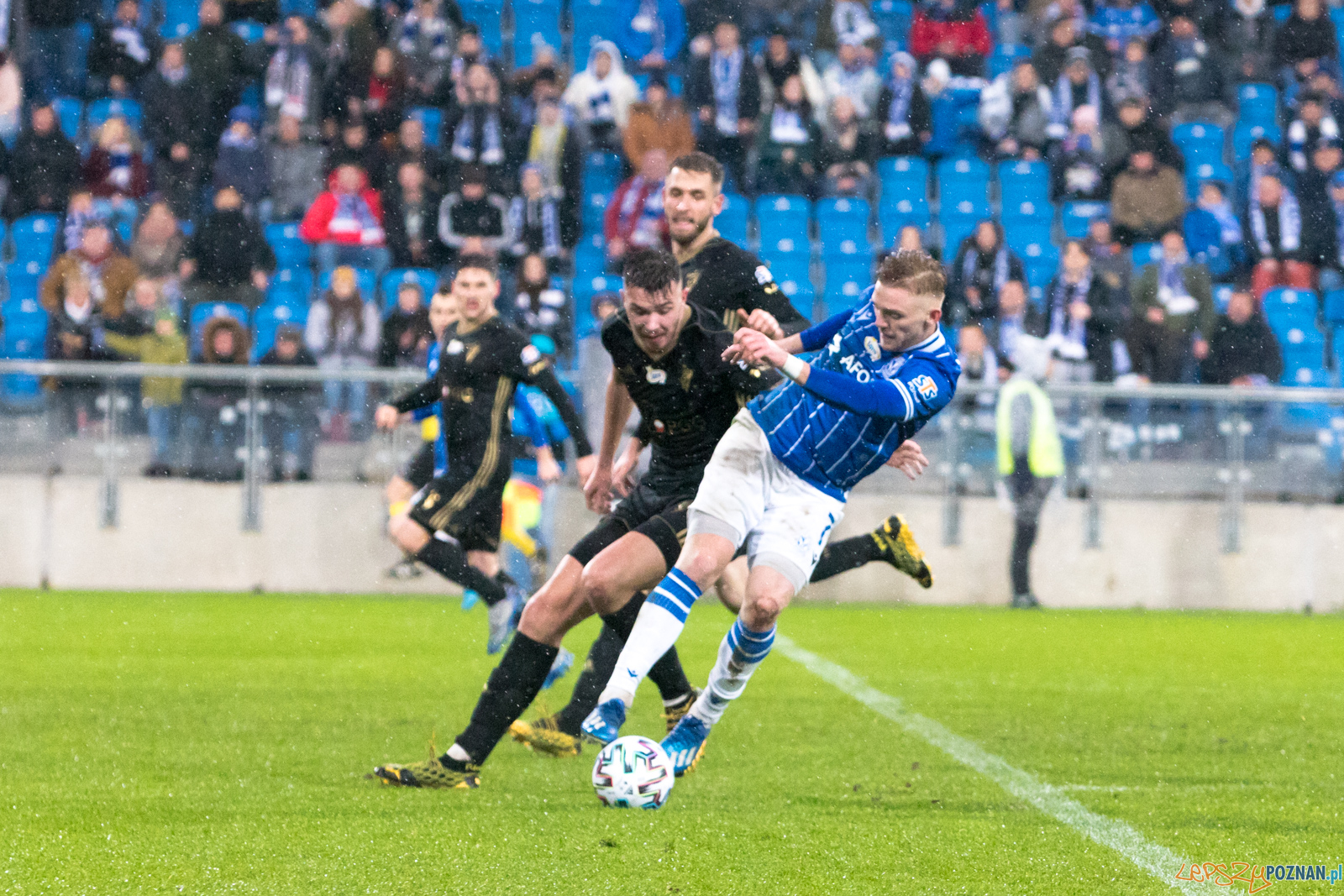 KKS Lech Poznań - Górni Zabrze (Kamil Jóźwiak) Foto: lepszyPOZNAN.pl/Piotr Rychter KKS Lech Poznań - Górni Zabrze (Kamil Jóźwiak) Foto: lepszyPOZNAN.pl/Piotr Rychter