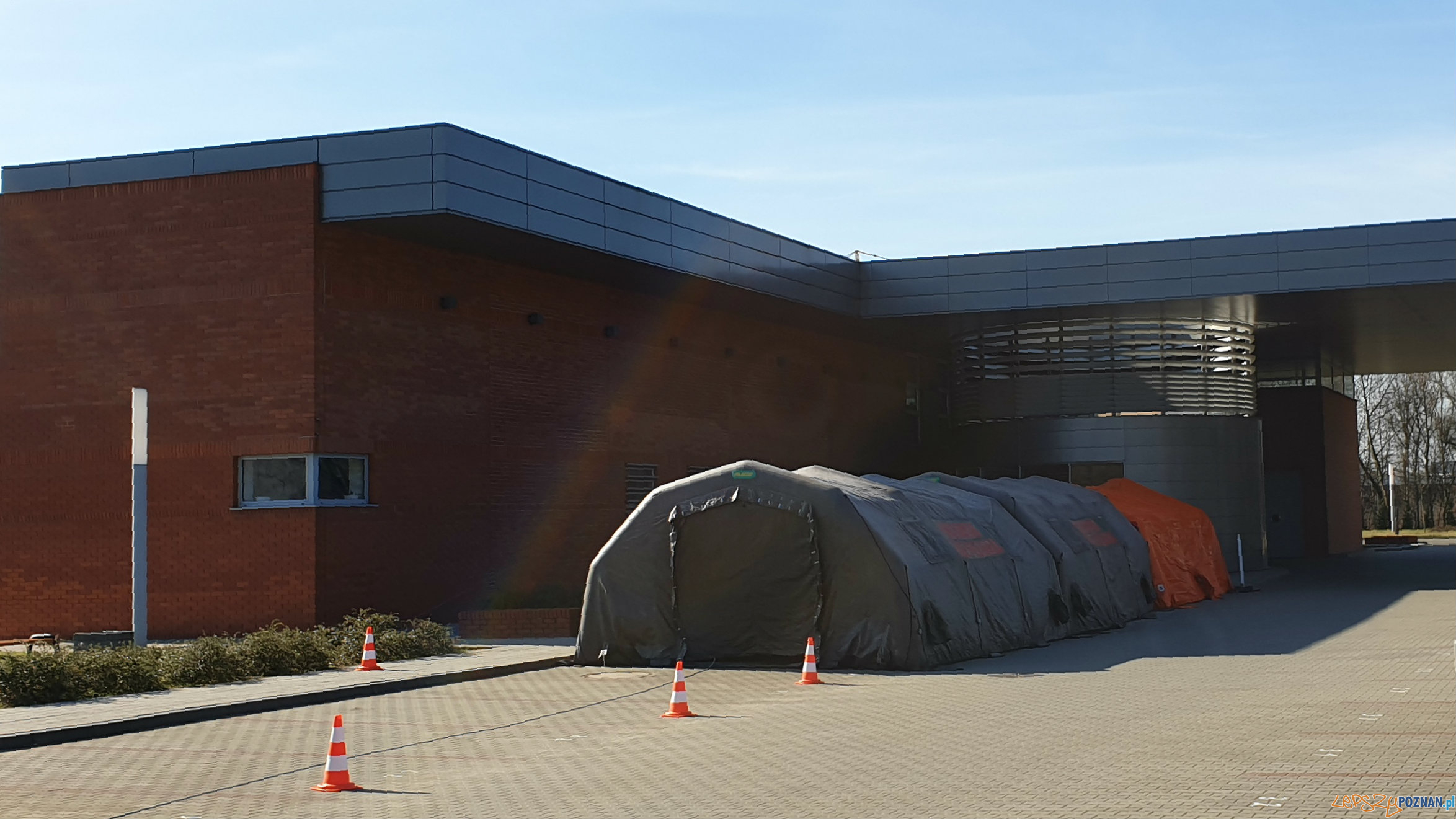 Oddział Zakaźny Szpitala Miejskiego im. Józefa Strusia w Poznaniu Foto: lepszyPOZNAN/tab Oddział Zakaźny Szpitala Miejskiego im. Józefa Strusia w Poznaniu Foto: lepszyPOZNAN/tab