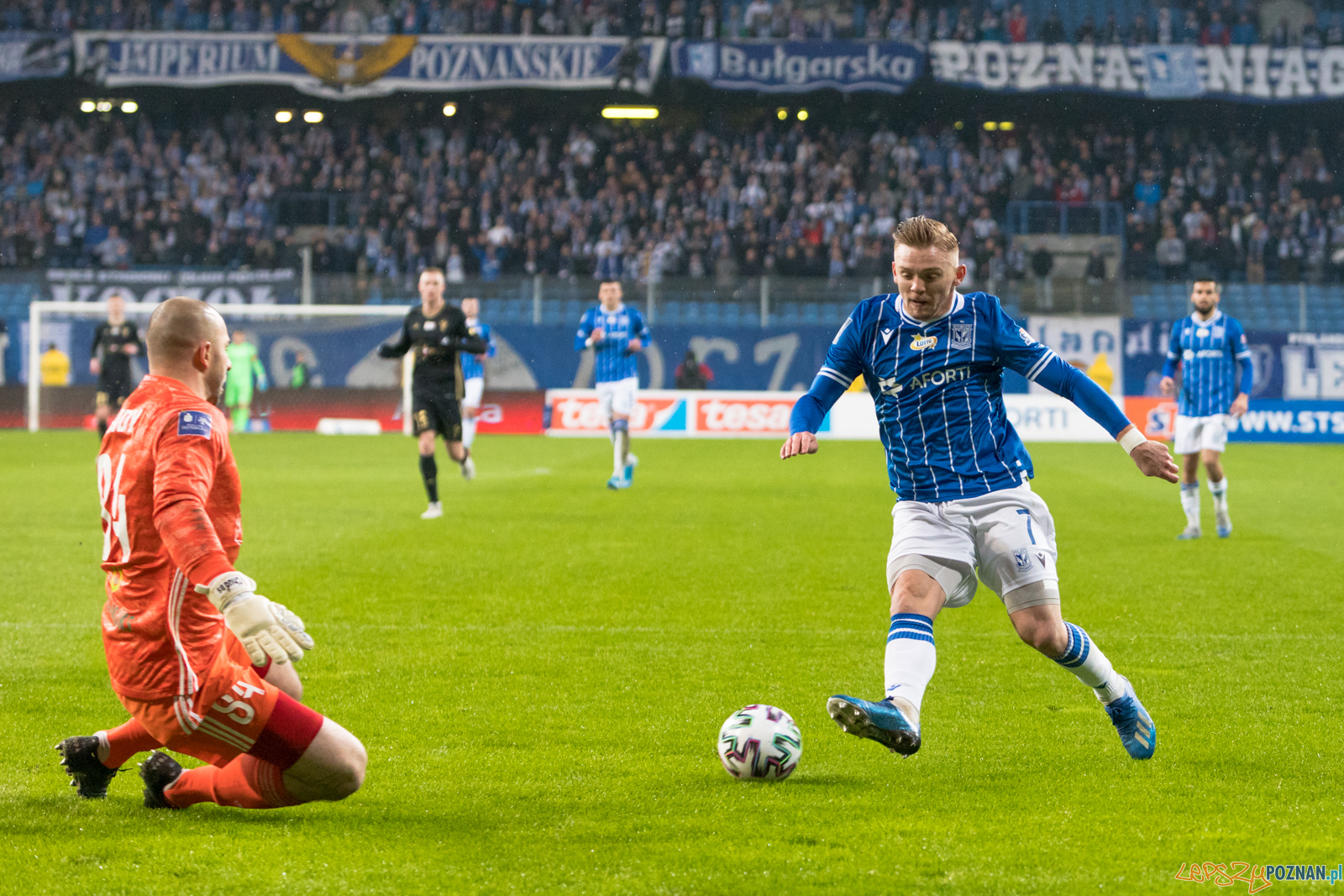 KKS Lech Poznań - Górni Zabrze (Kamil Jóźwiak, Martin Chudy) Foto: lepszyPOZNAN.pl/Piotr Rychter KKS Lech Poznań - Górni Zabrze (Kamil Jóźwiak, Martin Chudy) Foto: lepszyPOZNAN.pl/Piotr Rychter