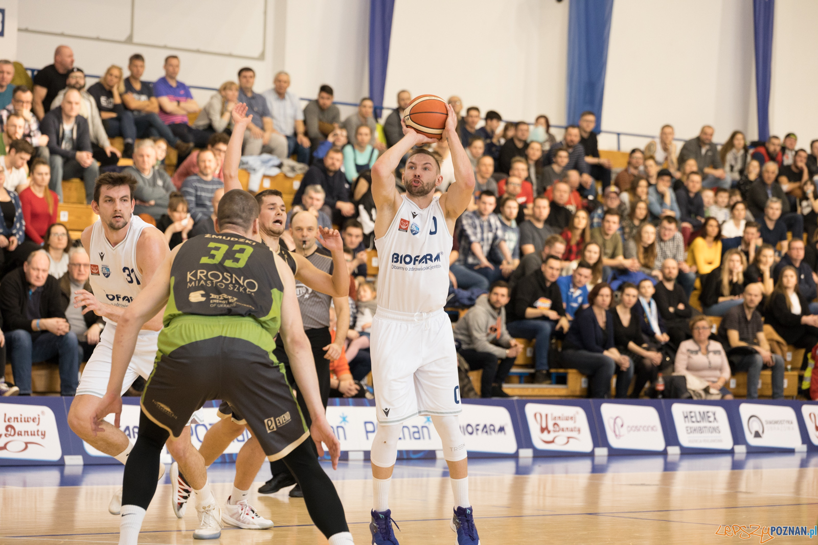 Miasto Szkła Krosno - Biofarm Basket Poznań 65:74 - Poznań 8. Foto: LepszyPOZNAN.pl / Paweł Rychter Miasto Szkła Krosno - Biofarm Basket Poznań 65:74 - Poznań 8. Foto: LepszyPOZNAN.pl / Paweł Rychter