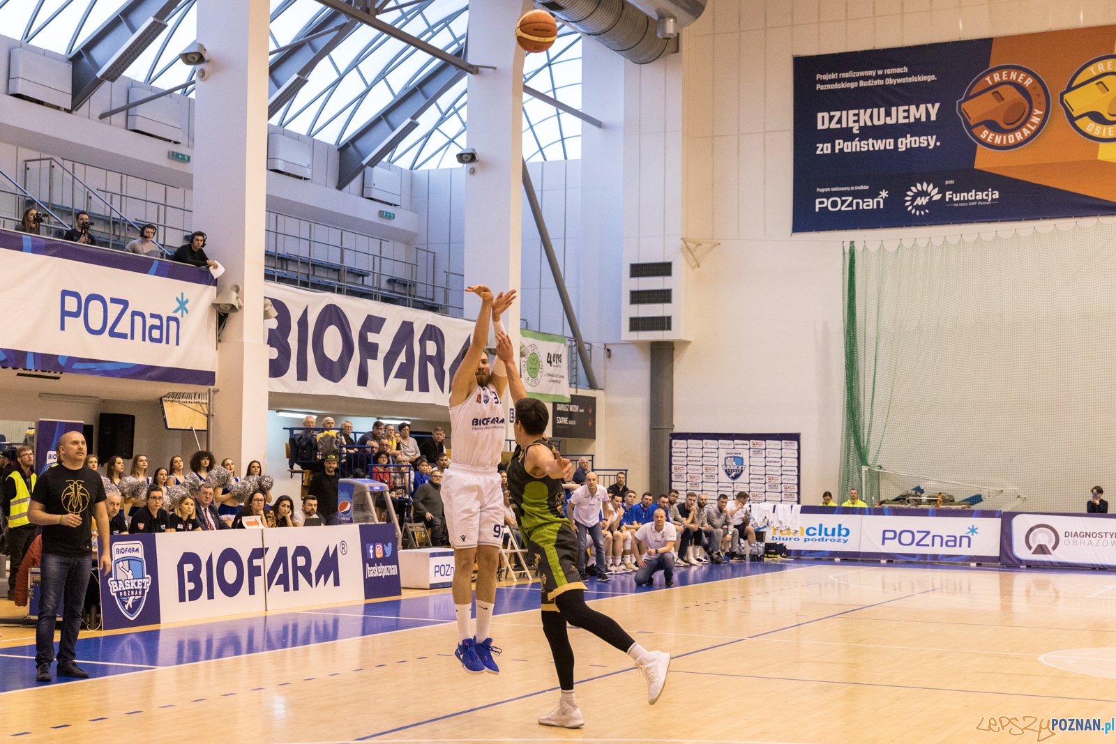 Miasto Szkła Krosno - Biofarm Basket Poznań 65:74 - Poznań 8. Foto: LepszyPOZNAN.pl / Paweł Rychter Miasto Szkła Krosno - Biofarm Basket Poznań 65:74 - Poznań 8. Foto: LepszyPOZNAN.pl / Paweł Rychter